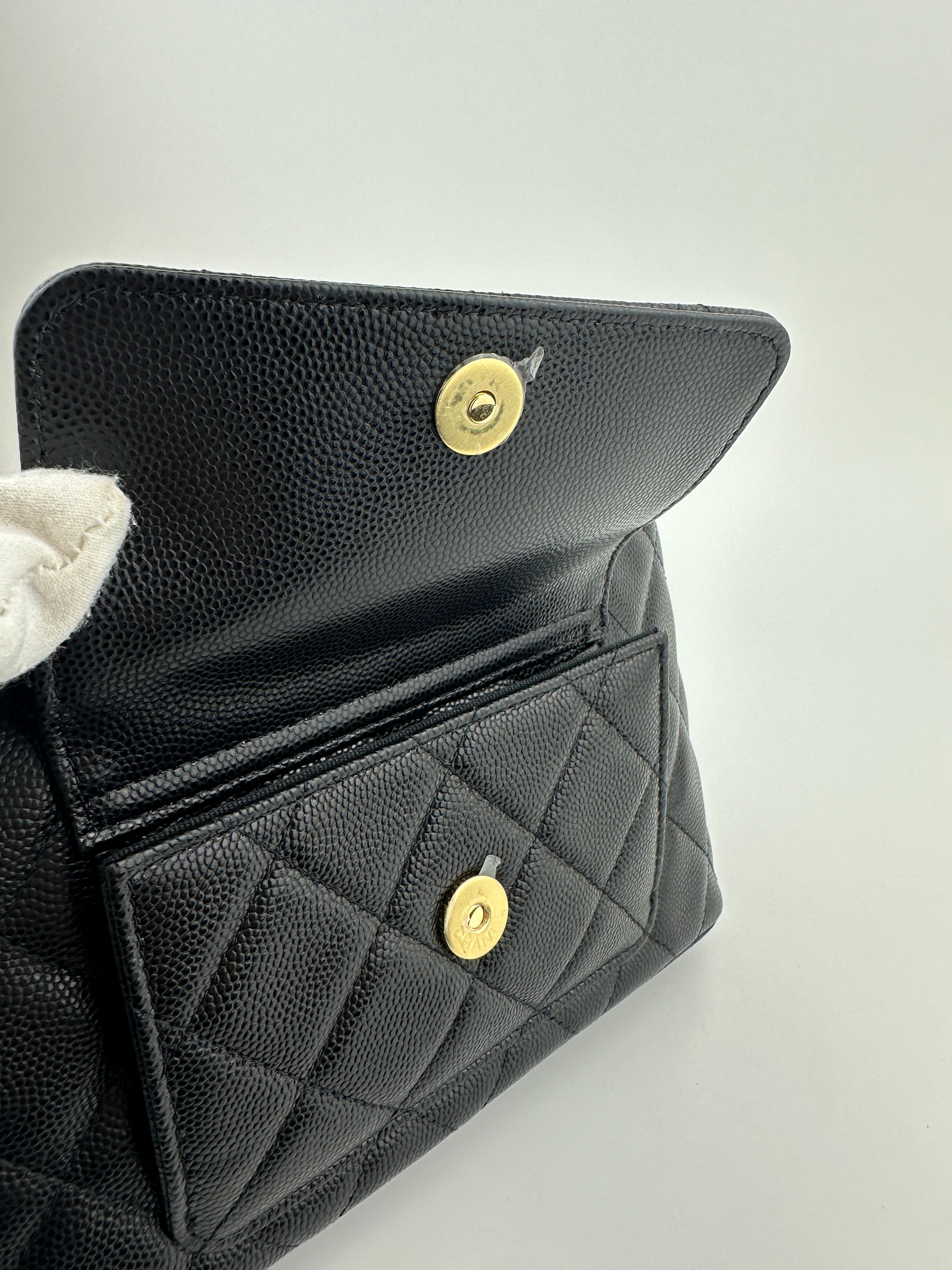 25P Polly Pocket Black Caviar Purse with Chain GHW