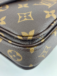 M46279 Pochette Métis East West Monogram Canvas