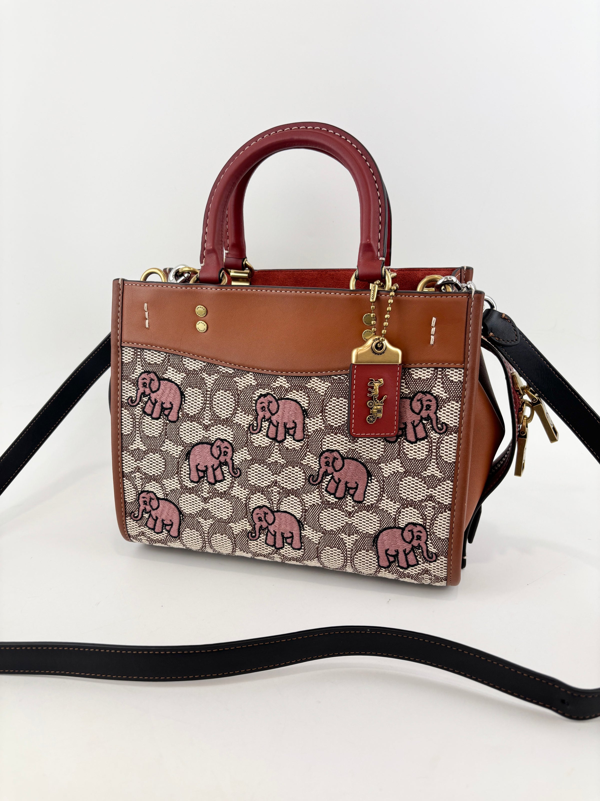 Rogue 25 Signature Textile Jacquard Embroidered Elephant