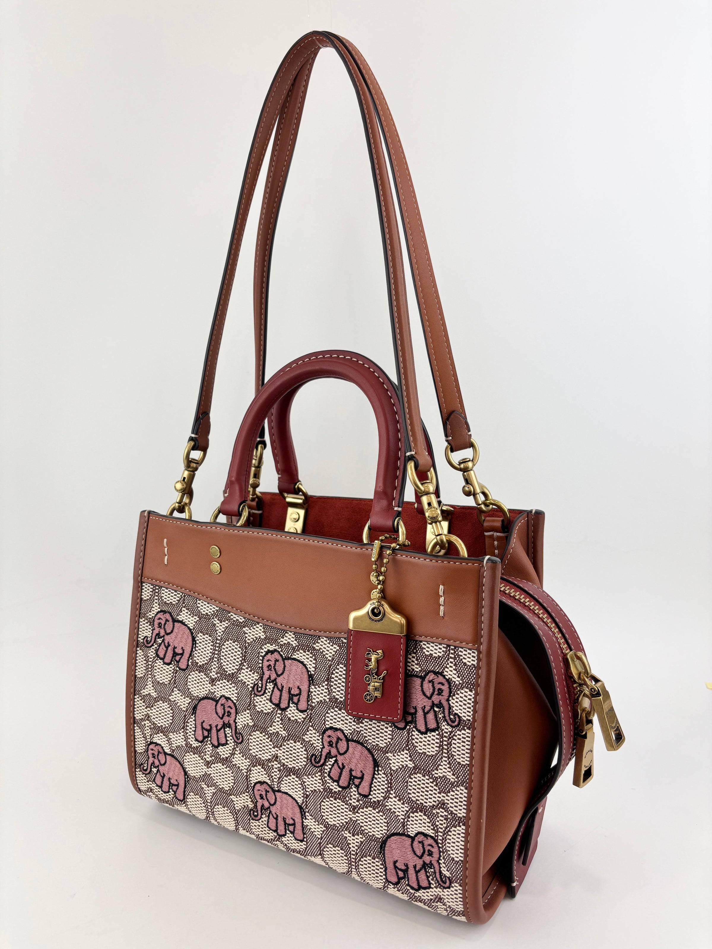 Rogue 25 Signature Textile Jacquard Embroidered Elephant