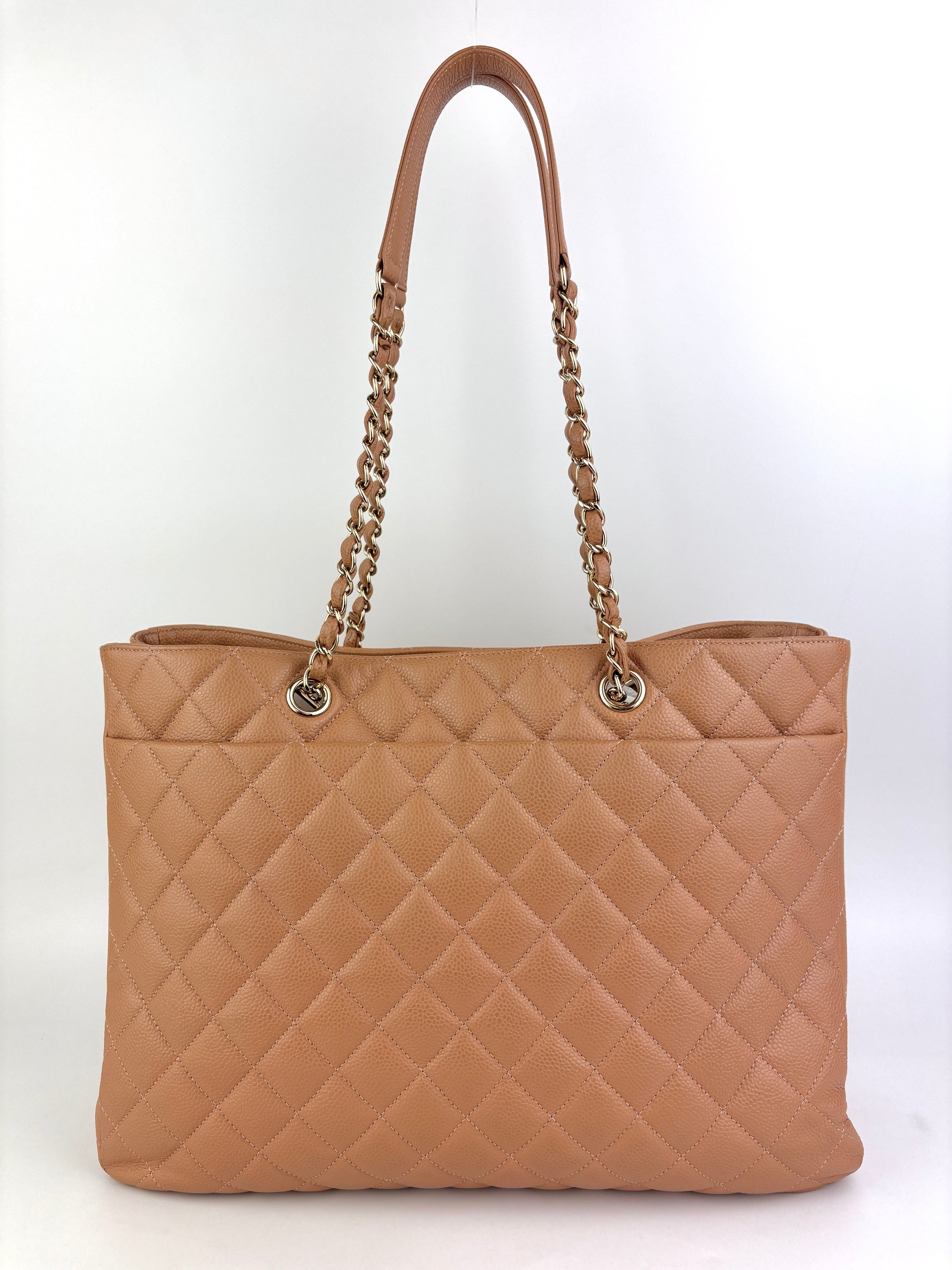 A91046 Calfskin Quilted Large Classic Shopping Tote Beige LGHW