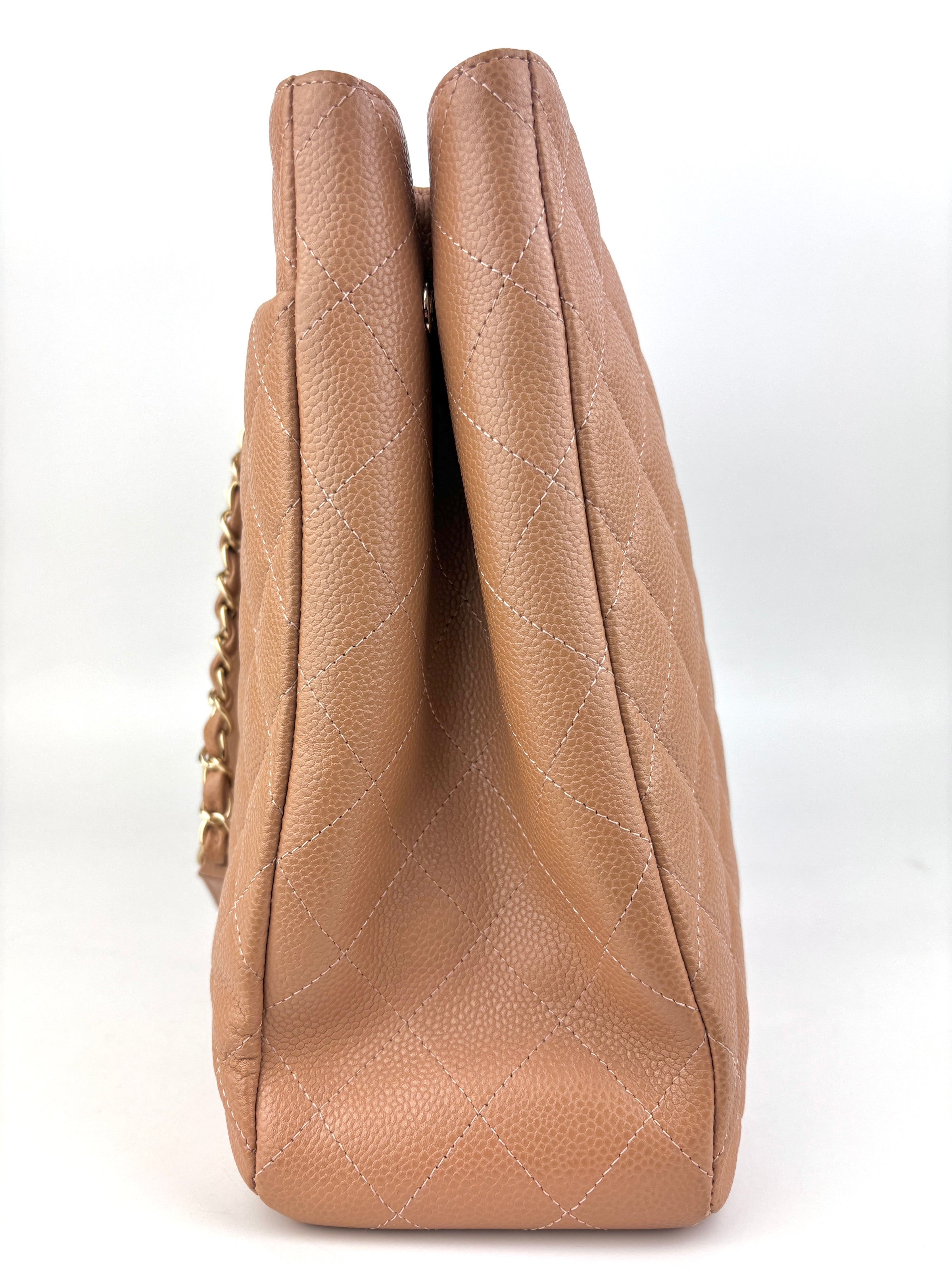 A91046 Calfskin Quilted Large Classic Shopping Tote Beige LGHW