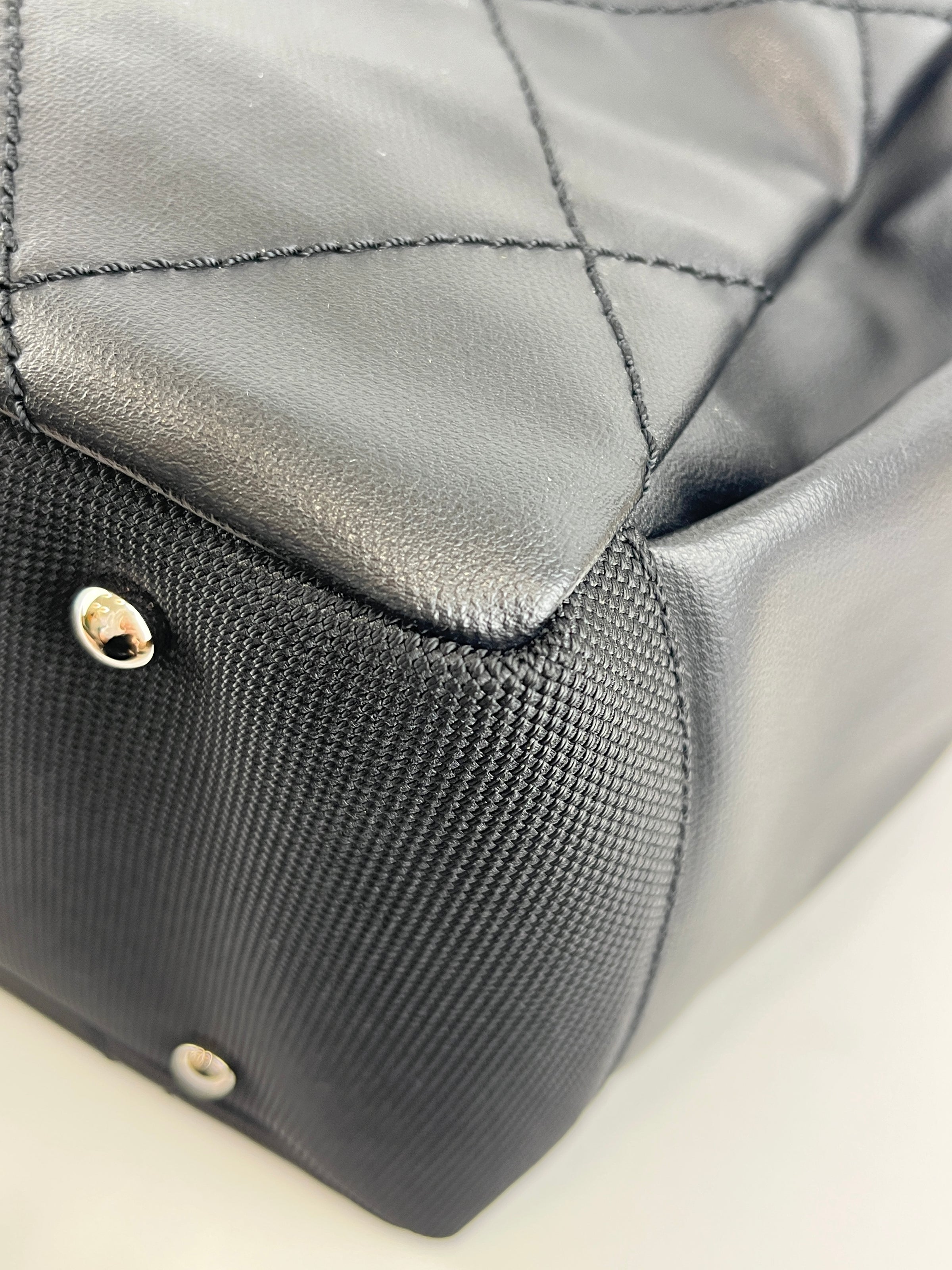 Large Paris Biarritz Tote in Black
