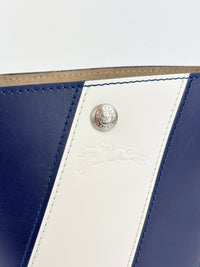 Epure Bucket Bag Navy and White