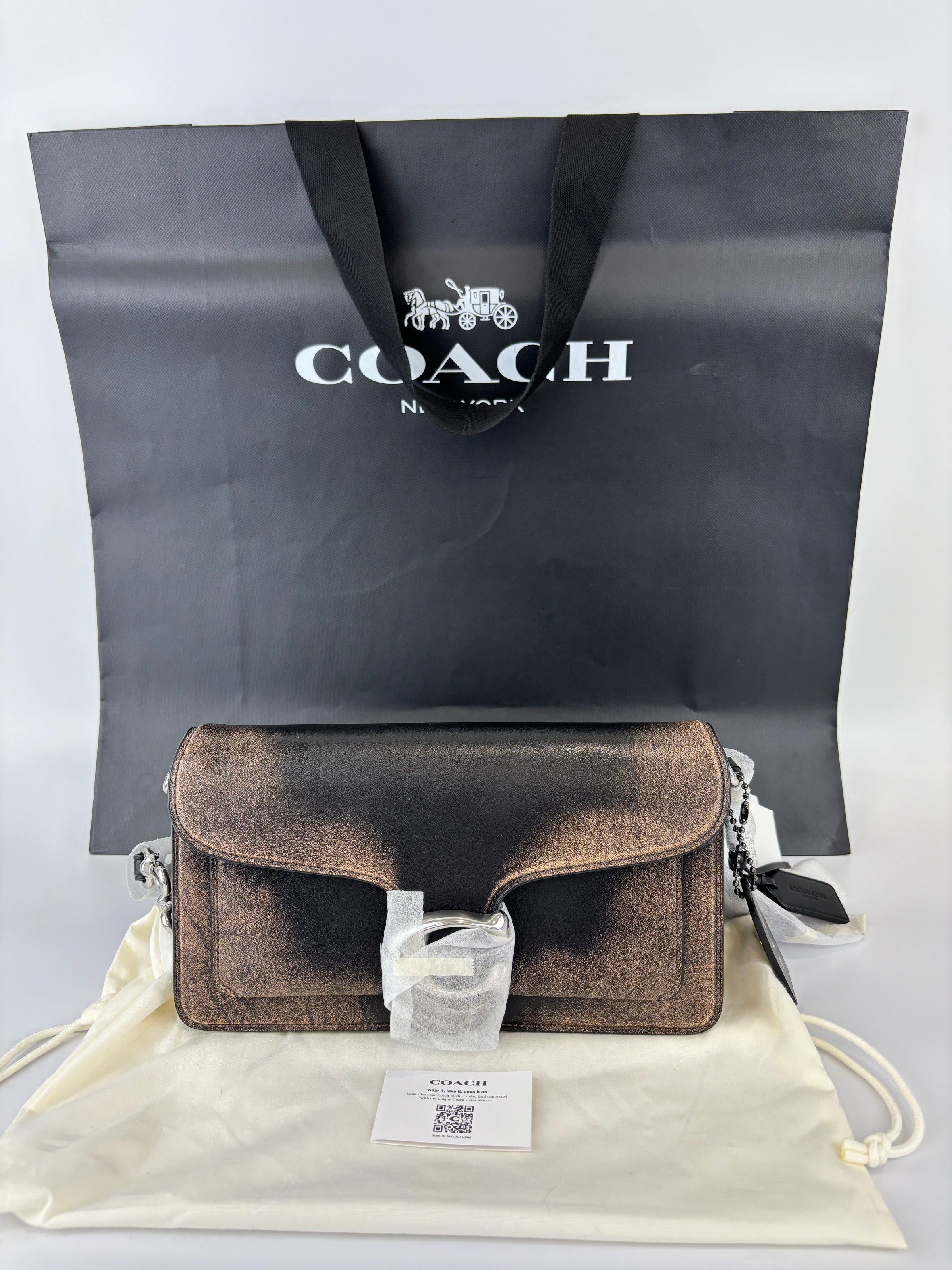 CBH35 Loved Leather Tabby 26 Shoulder Bag