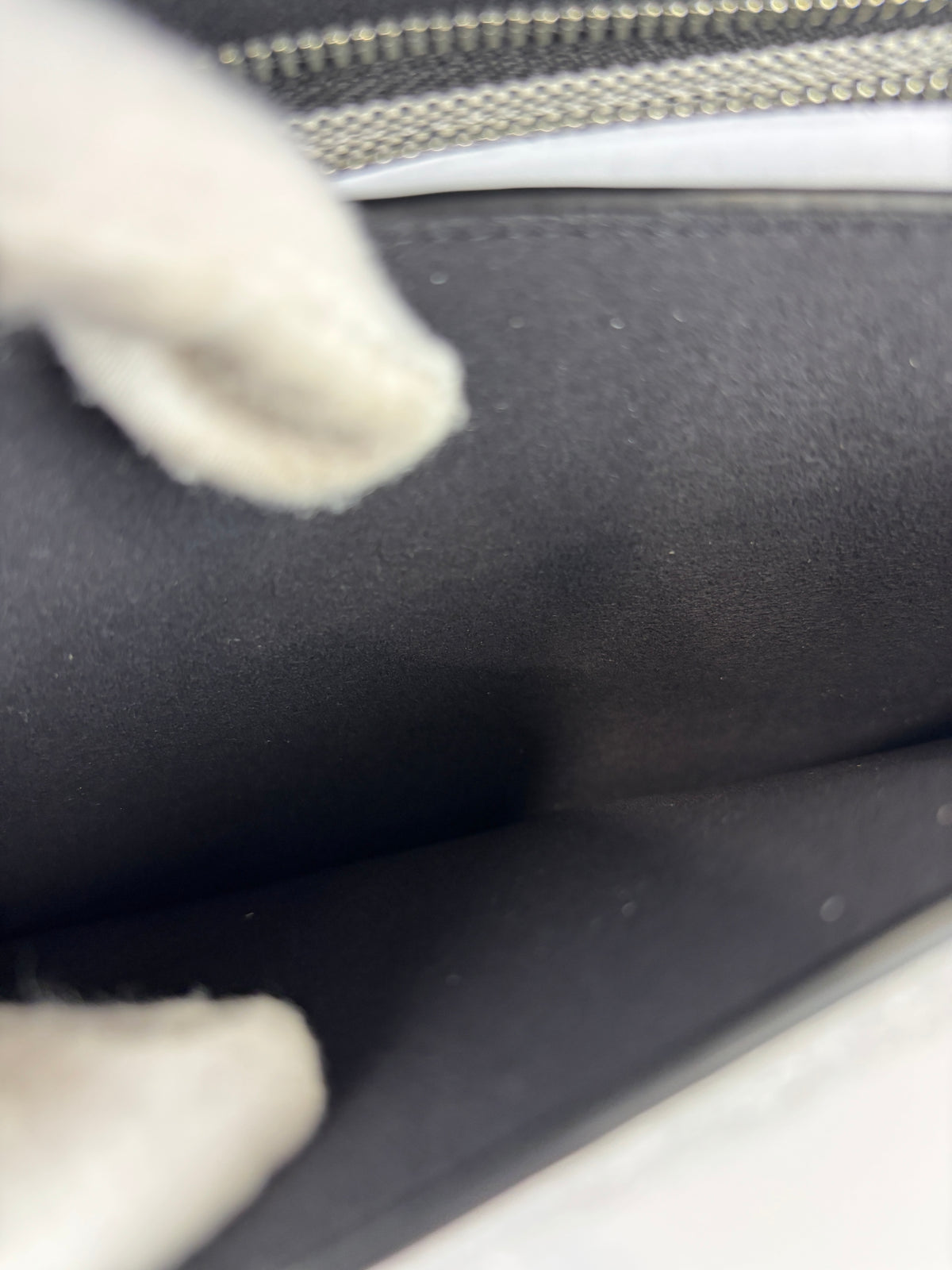 CBH35 Loved Leather Tabby 26 Shoulder Bag