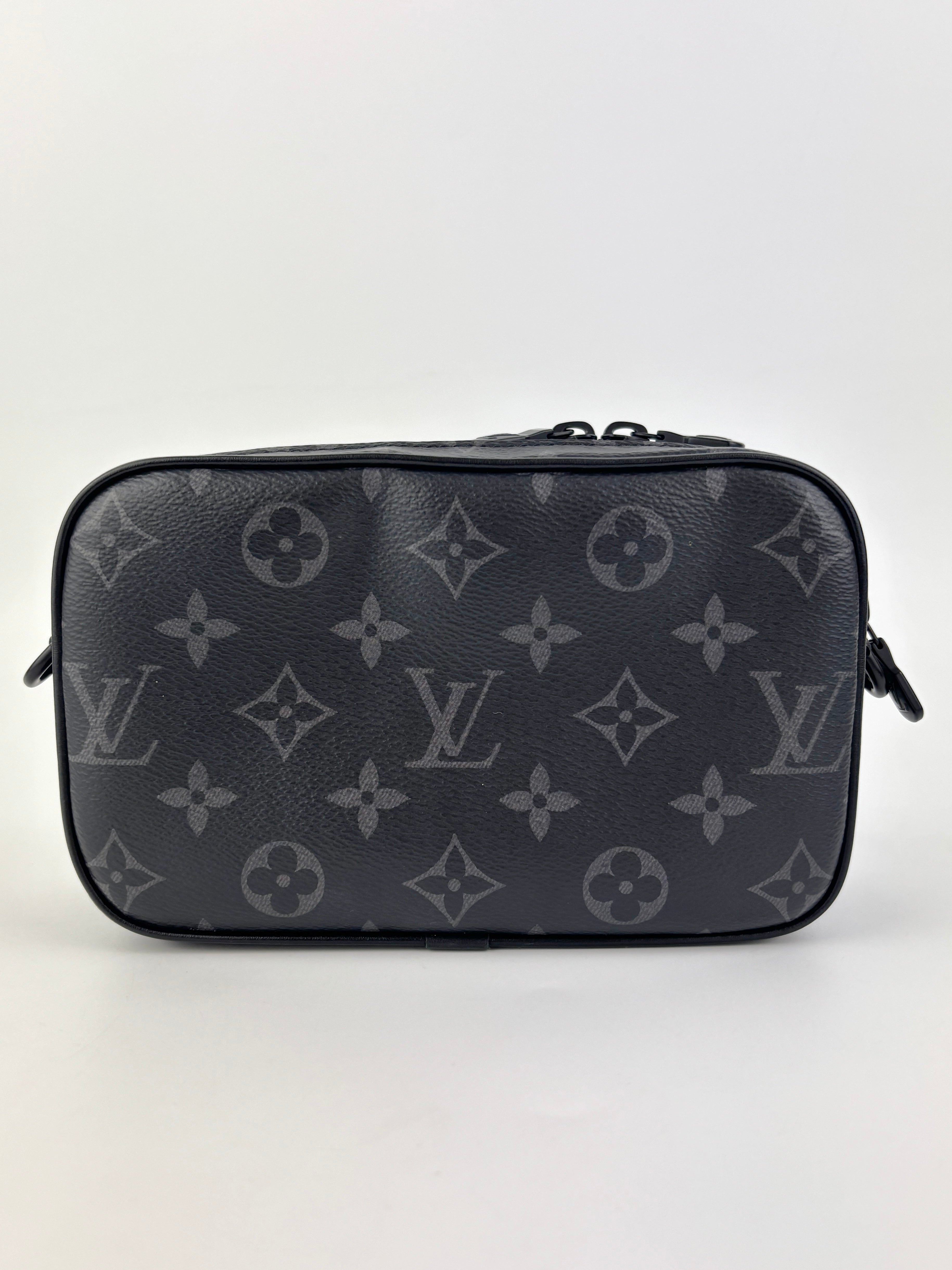 Louis Vuitton M82542 Alpha Wearable Wallet Monogram Eclipse | Glampot
