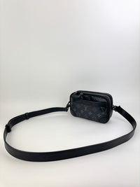 M82542 Alpha Wearable Wallet Monogram Eclipse - Glampot