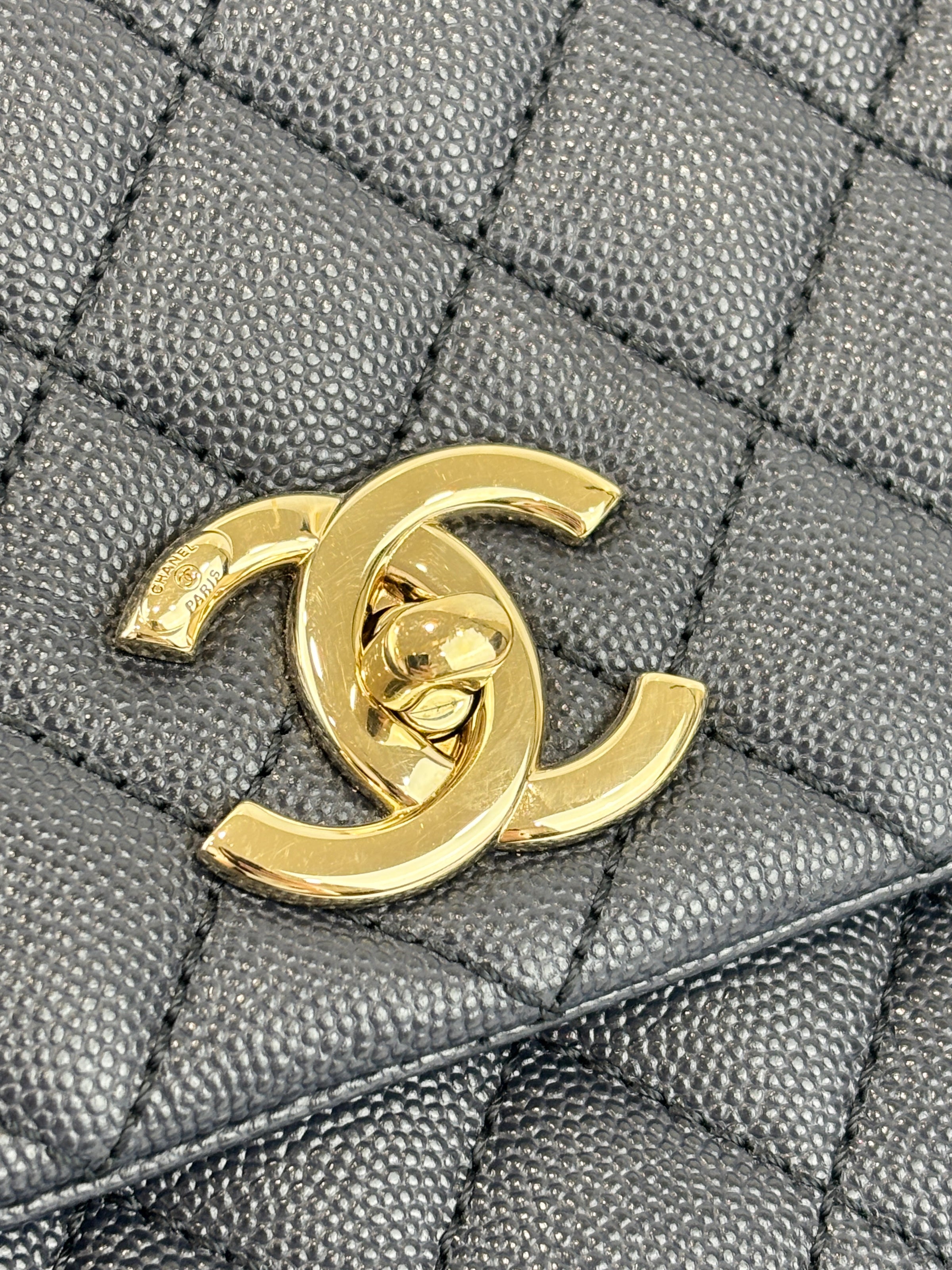 29cm Medium Coco Handle in Navy Caviar GHW