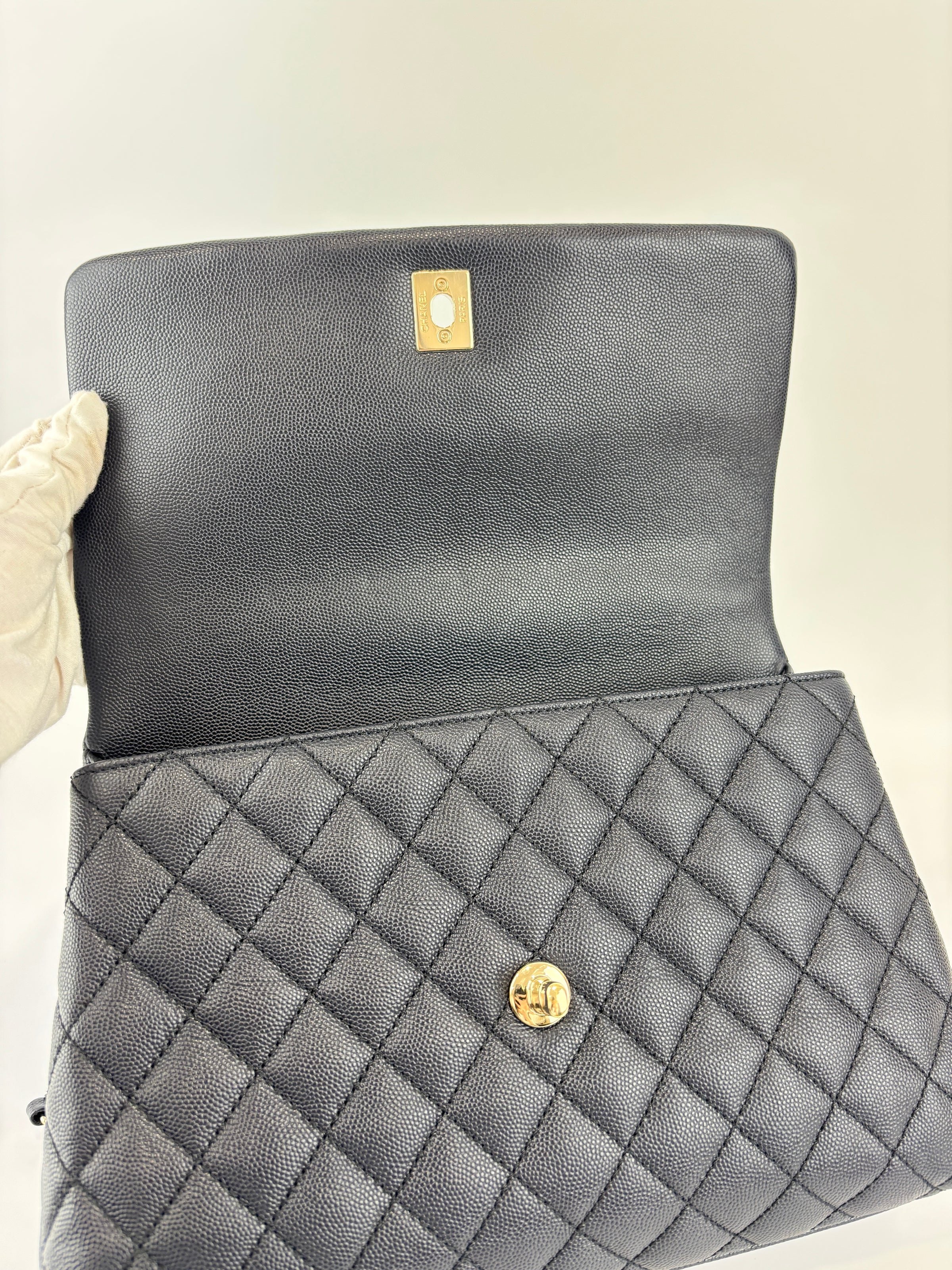 29cm Medium Coco Handle in Navy Caviar GHW