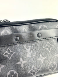 M82542 Alpha Wearable Wallet Monogram Eclipse - Glampot
