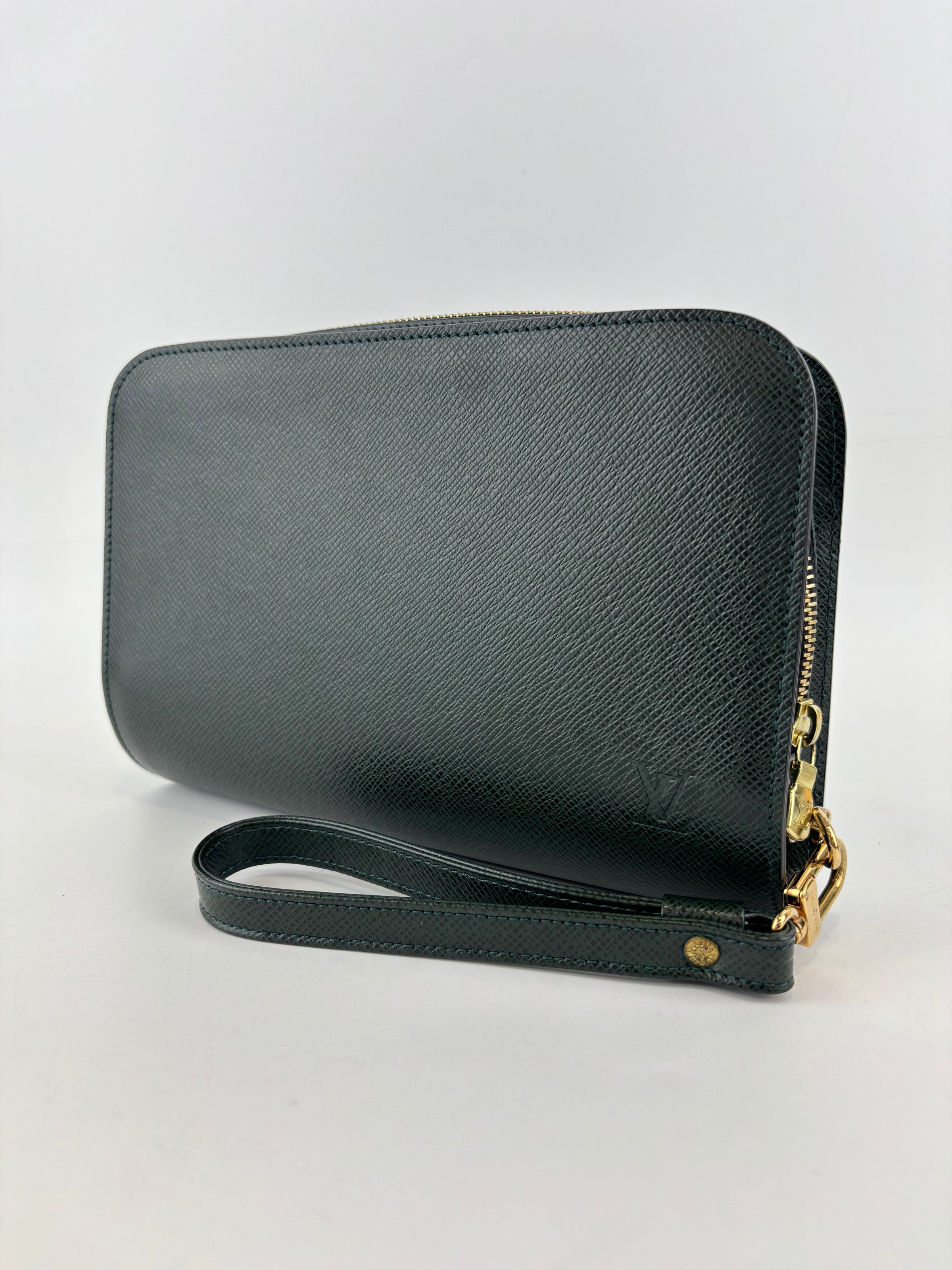 M30182 Baikal Clutch Ardoise/Green Taiga Leather GHW