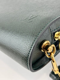 M30182 Baikal Clutch Ardoise/Green Taiga Leather GHW