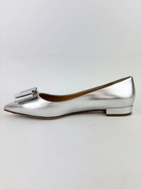 Zeri Pointed Toe Flat Metallic Silver Calfskin Size 38.5
