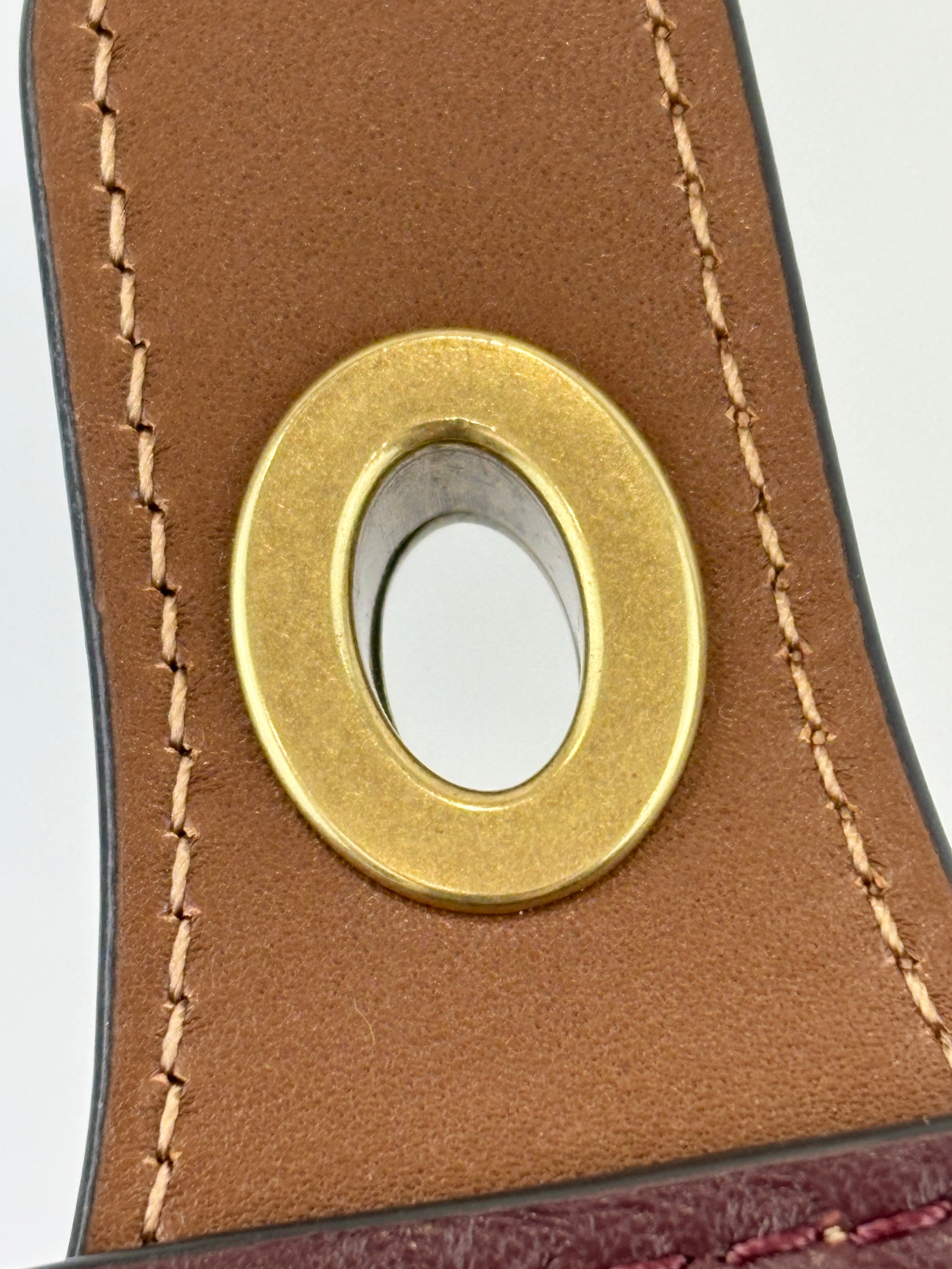 89225 Willis Top Handle 18 in Brown