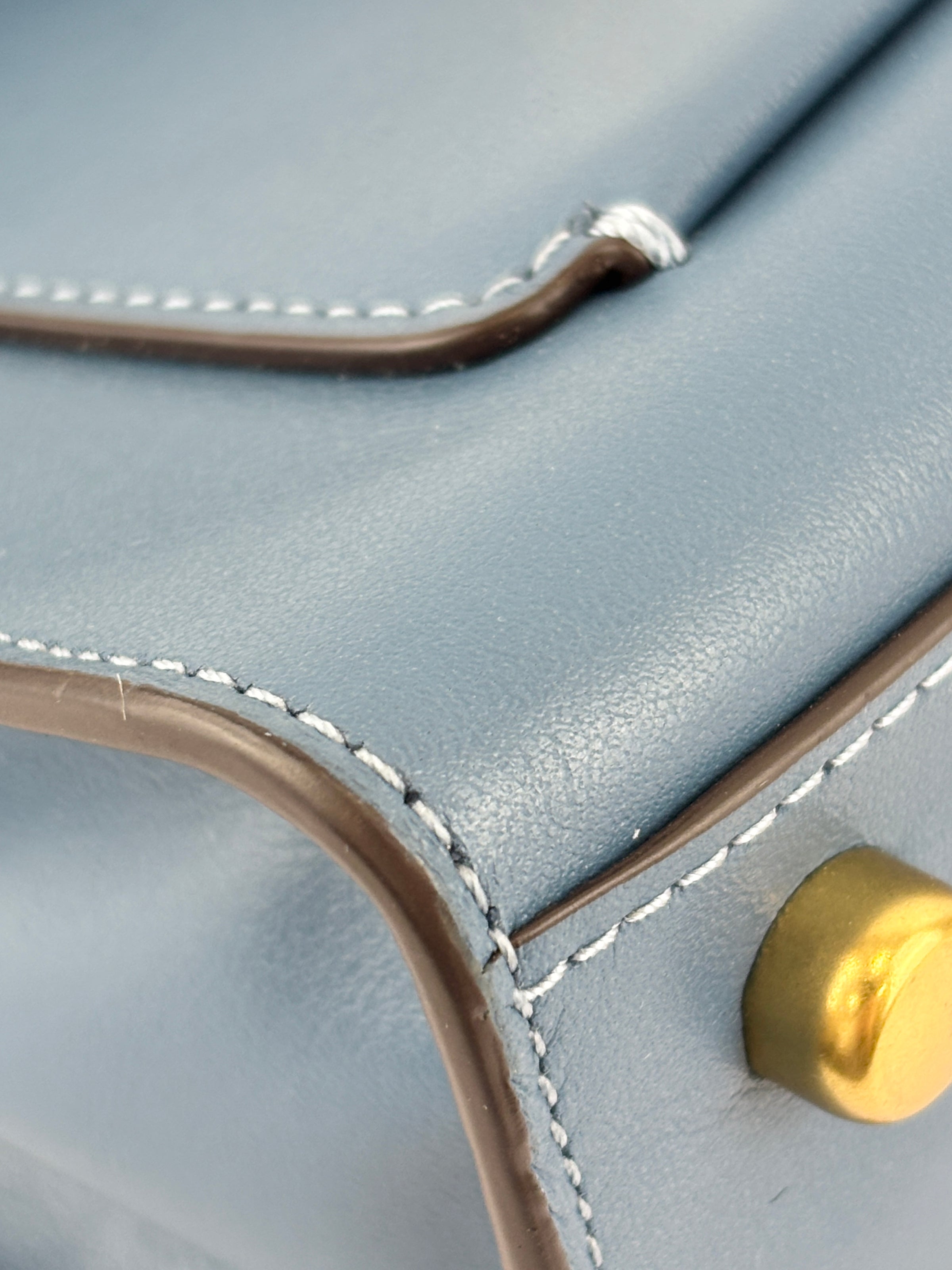 B2081-636 Top Handle Bag in Blue Leather