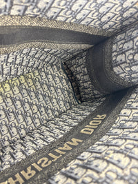 Large Book Tote in Blue Dior Oblique Embroidered Canvas