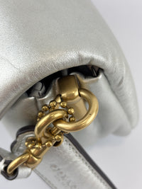 C7876 Pillow Tabby 18 Shoulder Bag in Metallic Silver