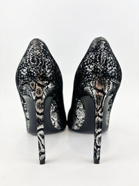 Suede Foil Print Pumps in Black / Silver Size 40.5