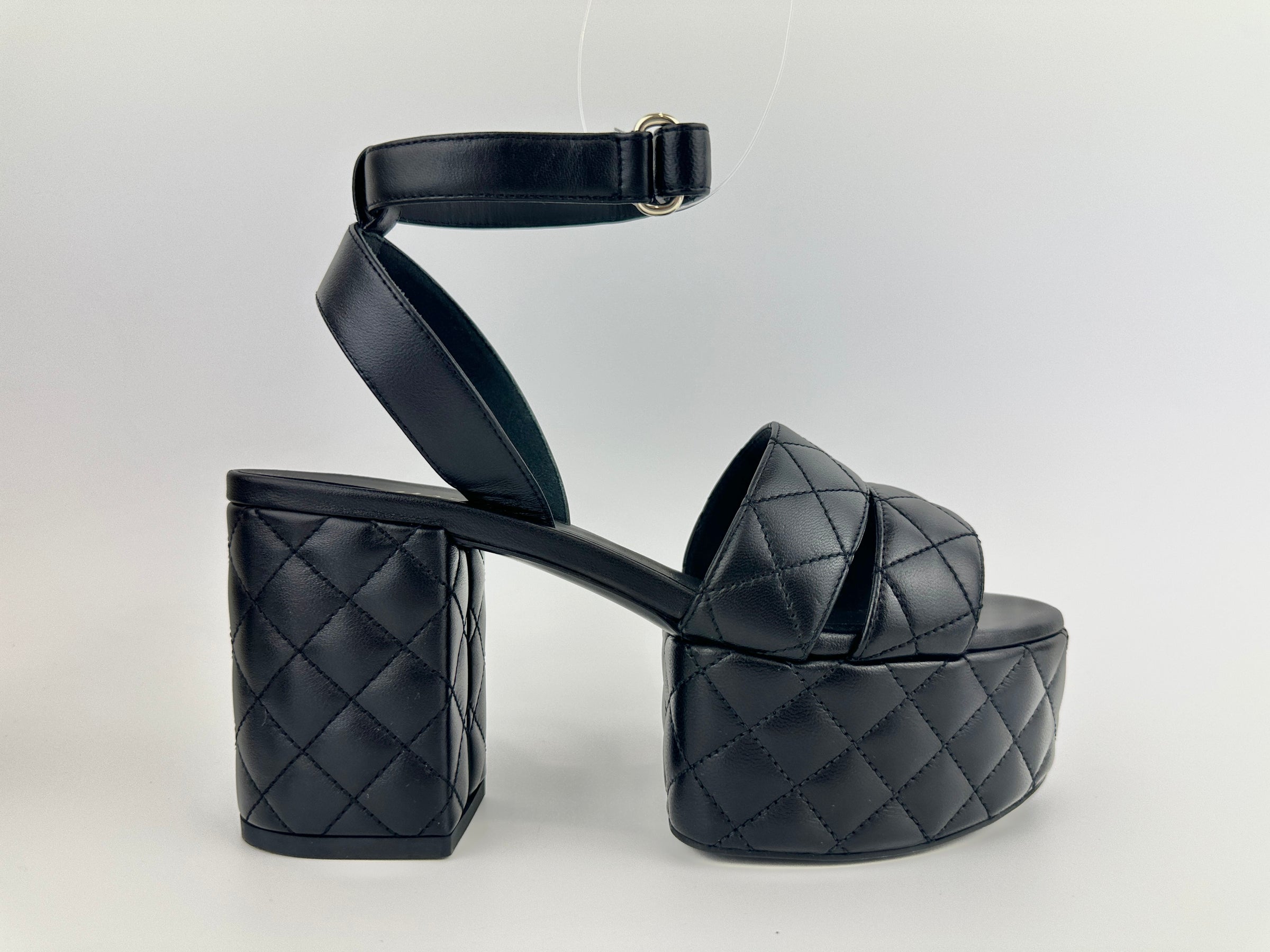 Black Quilted Lambskin Leather Platform Chunky Heels Size 37