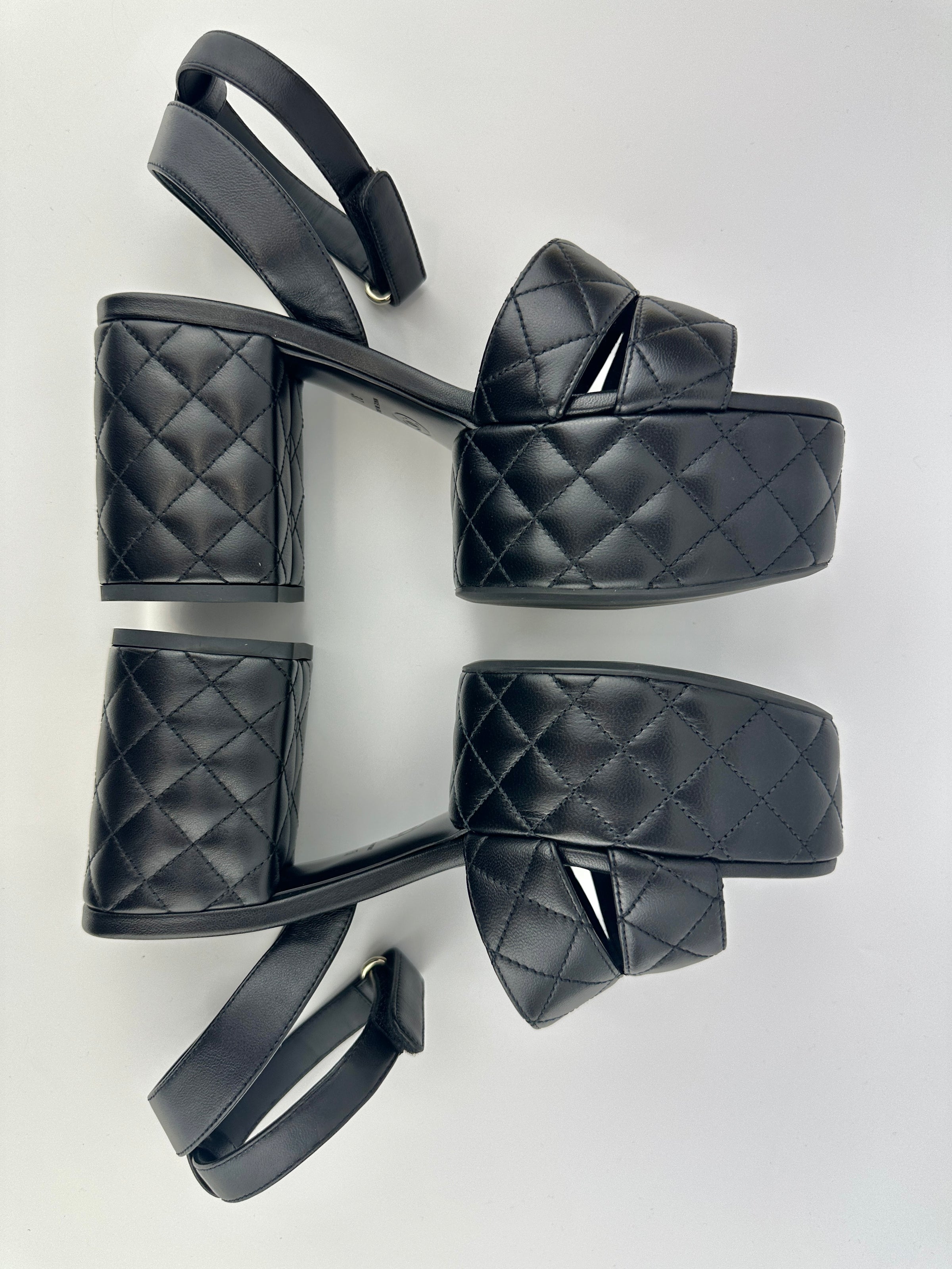 Black Quilted Lambskin Leather Platform Chunky Heels Size 37