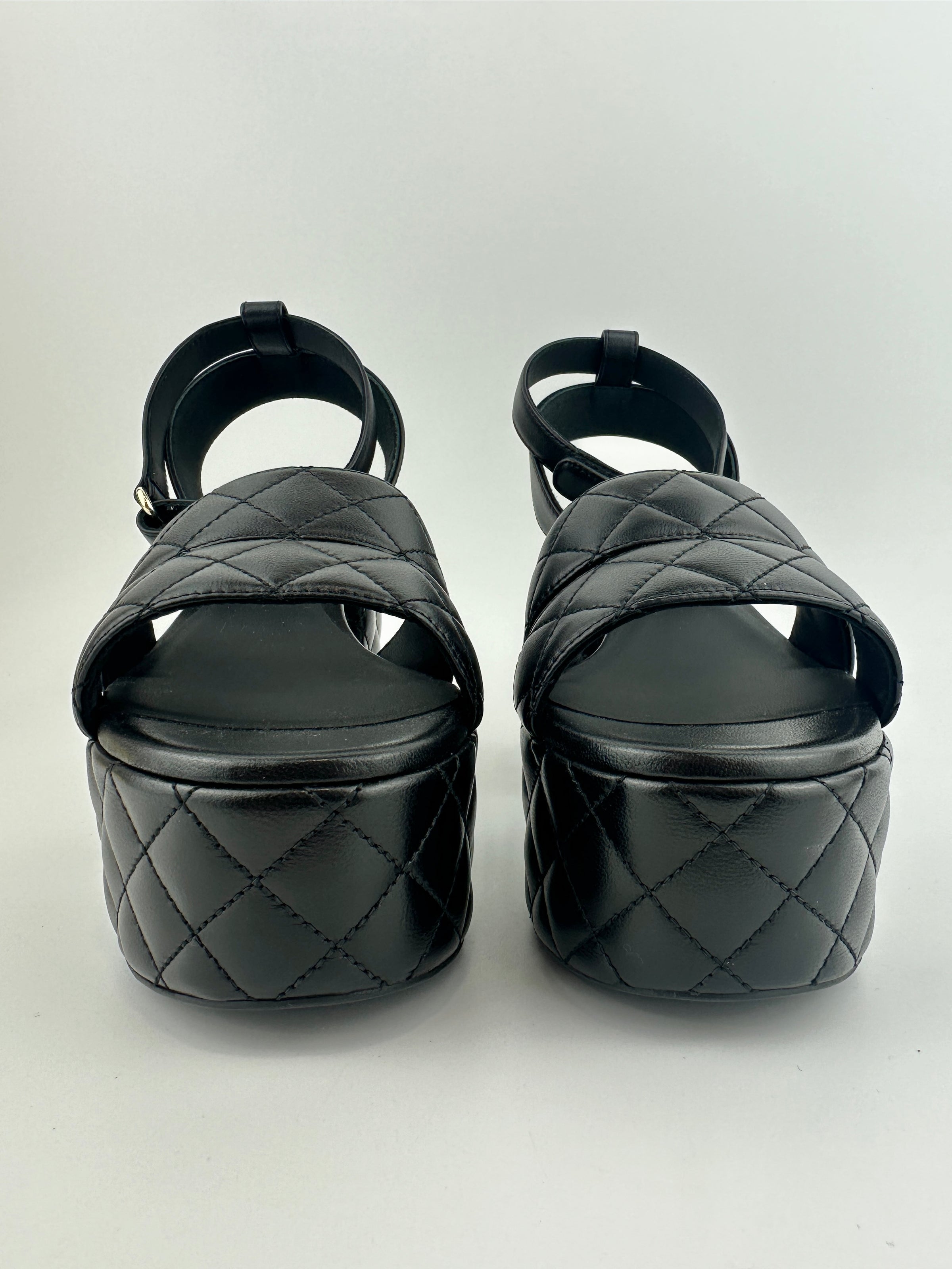 Black Quilted Lambskin Leather Platform Chunky Heels Size 37