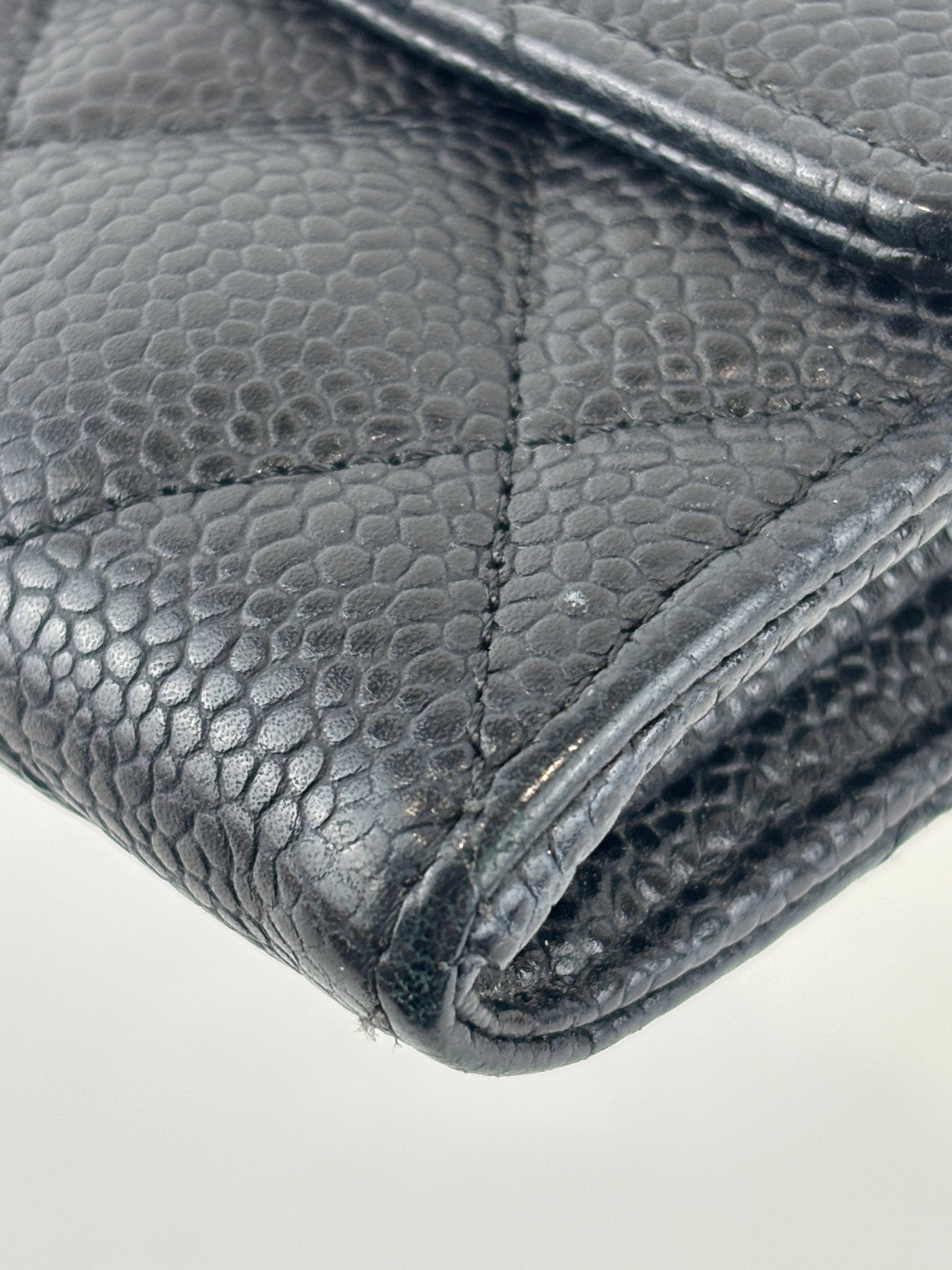 A50096 Flap Wallet Black Caviar Leather GHW