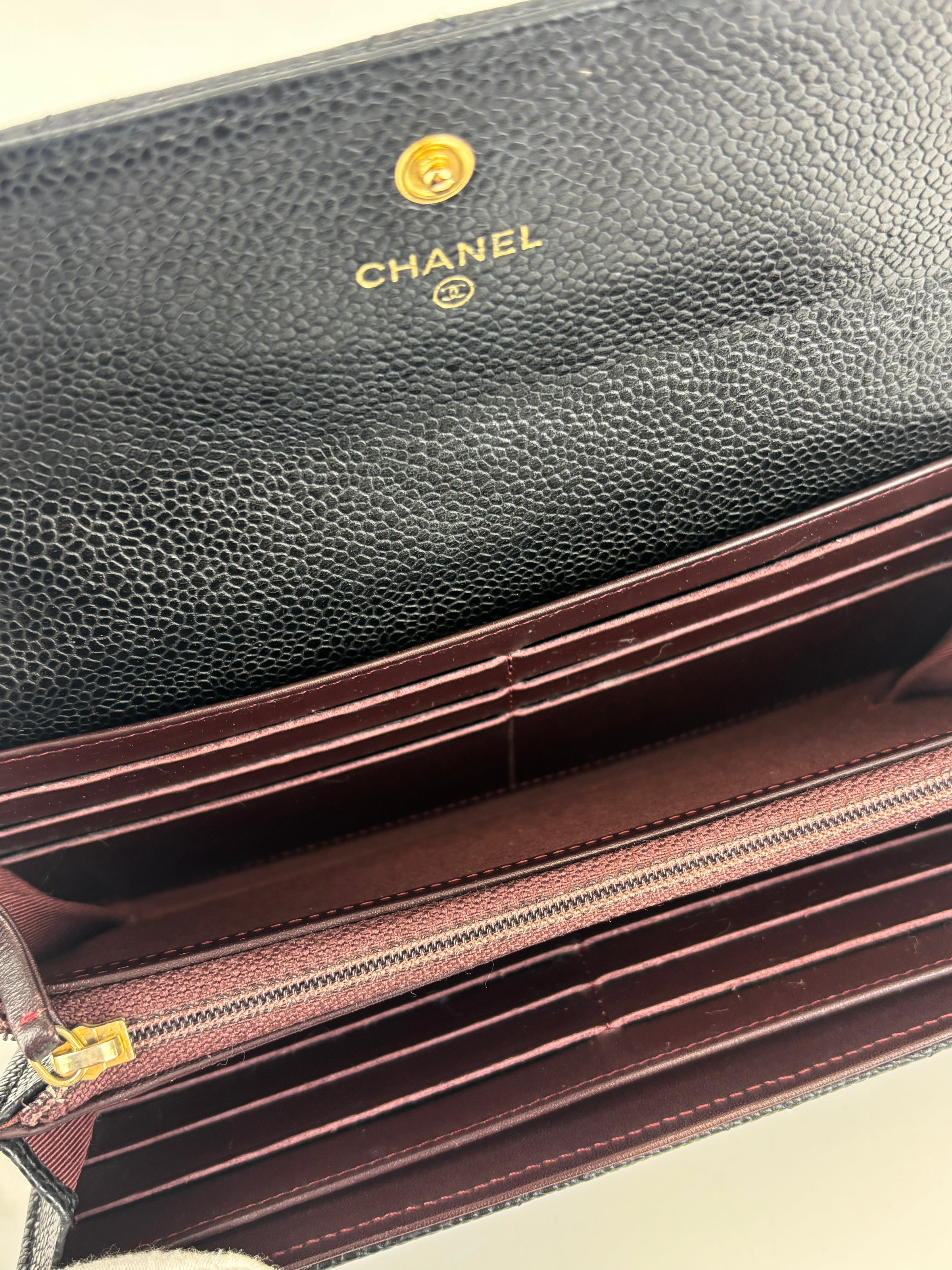 A50096 Flap Wallet Black Caviar Leather GHW