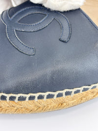 G29762 Espadrilles in Blue / Black Lambskin - Size 39