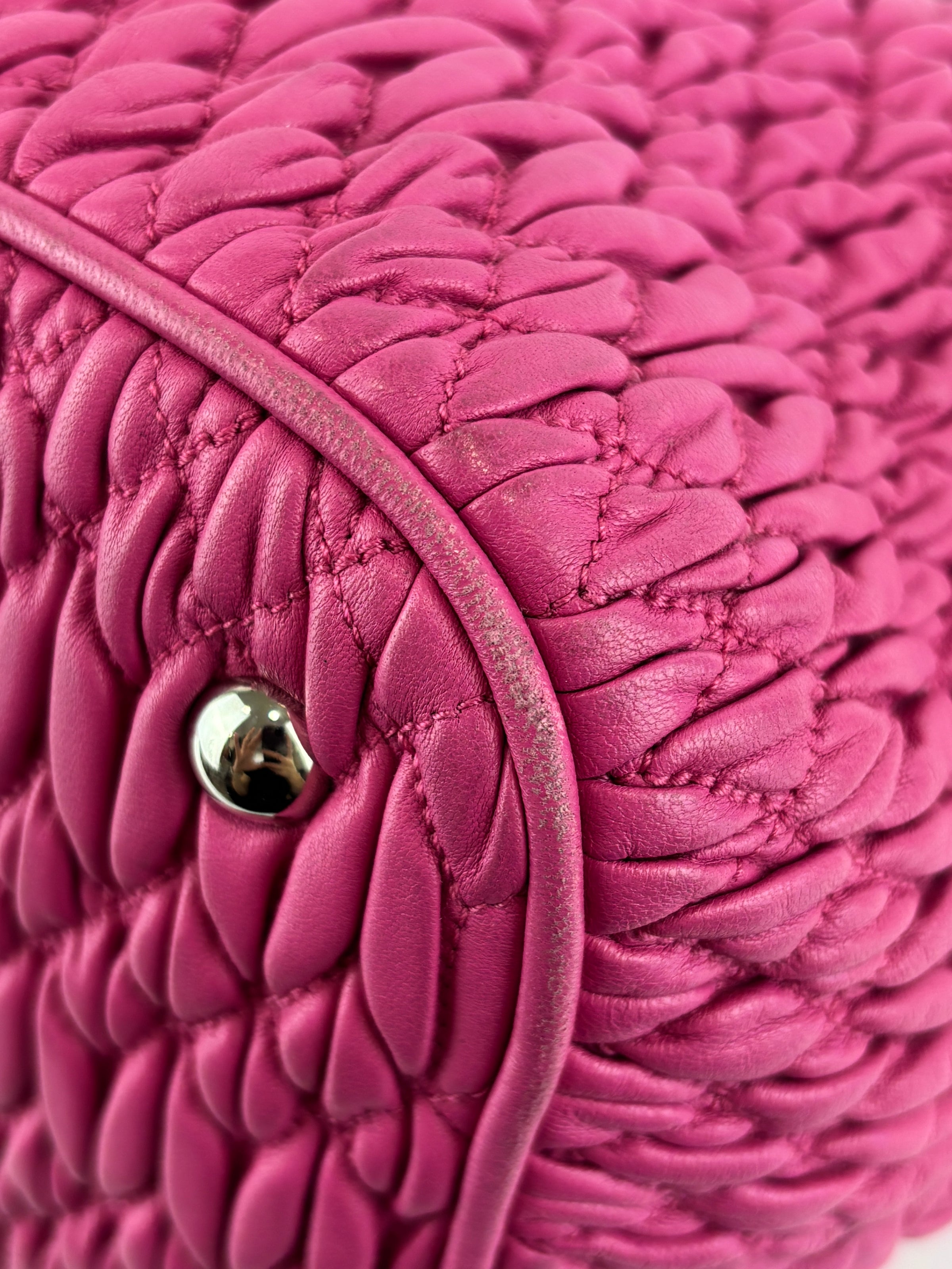RN0896 Matelasse Nappa Crystal Leather Satchel Fuchsia