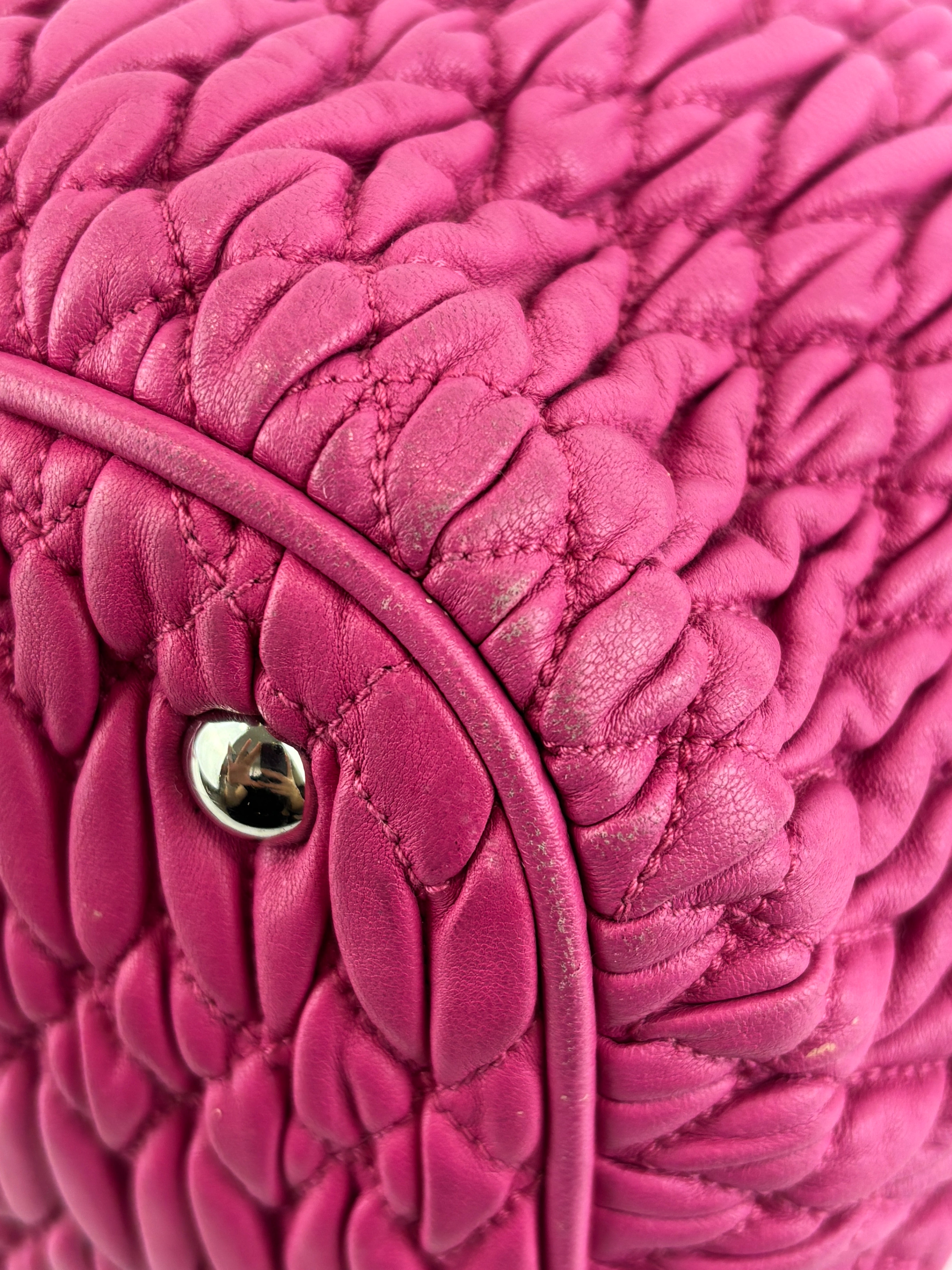 Miu Miu RN0896 Matelasse Nappa Crystal Satchel Fuchsia – Glampot