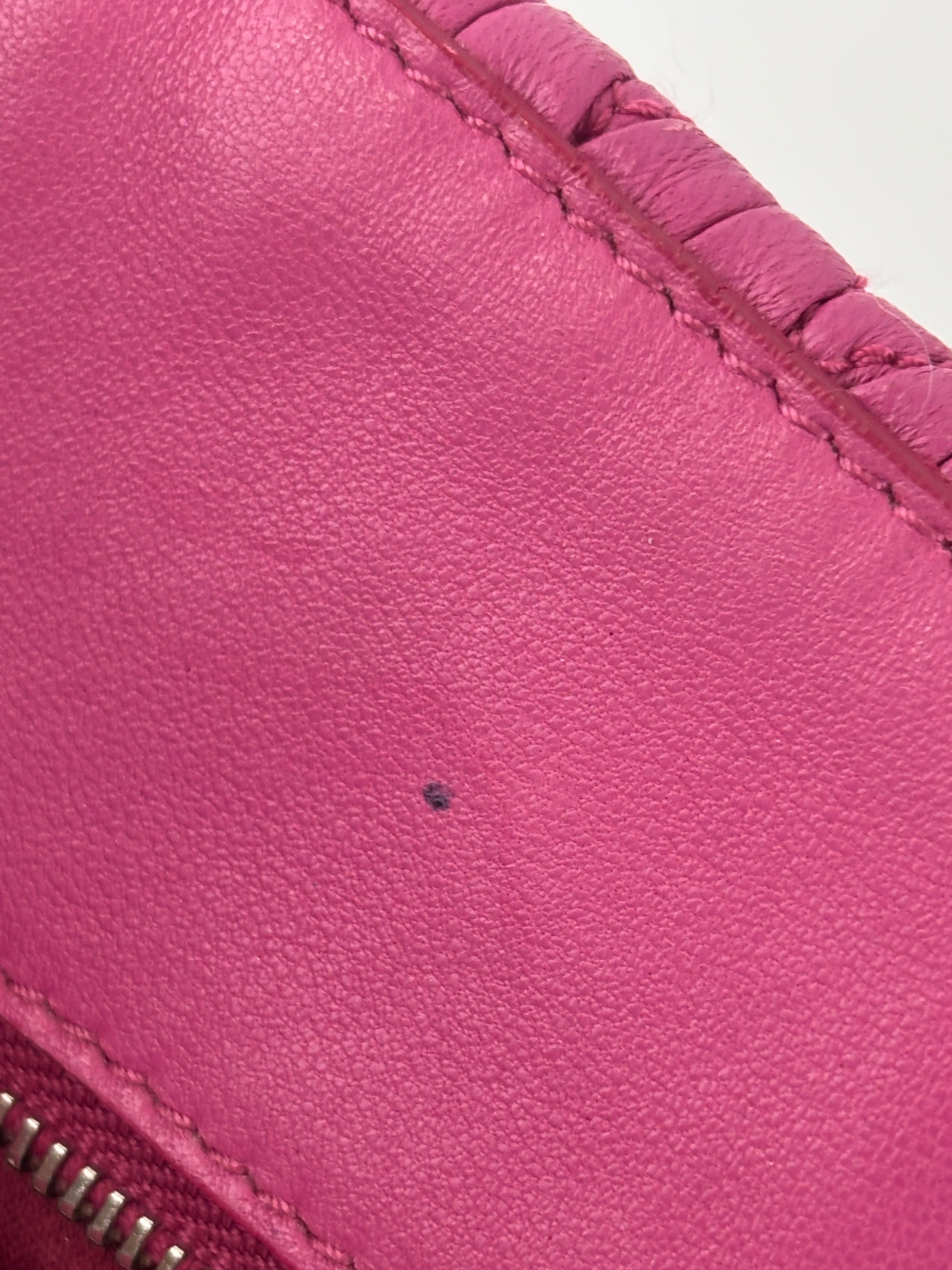 RN0896 Matelasse Nappa Crystal Leather Satchel Fuchsia