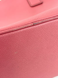 BN1874 Galleria Medium Saffiano Lux Single Zip Tote Peonia