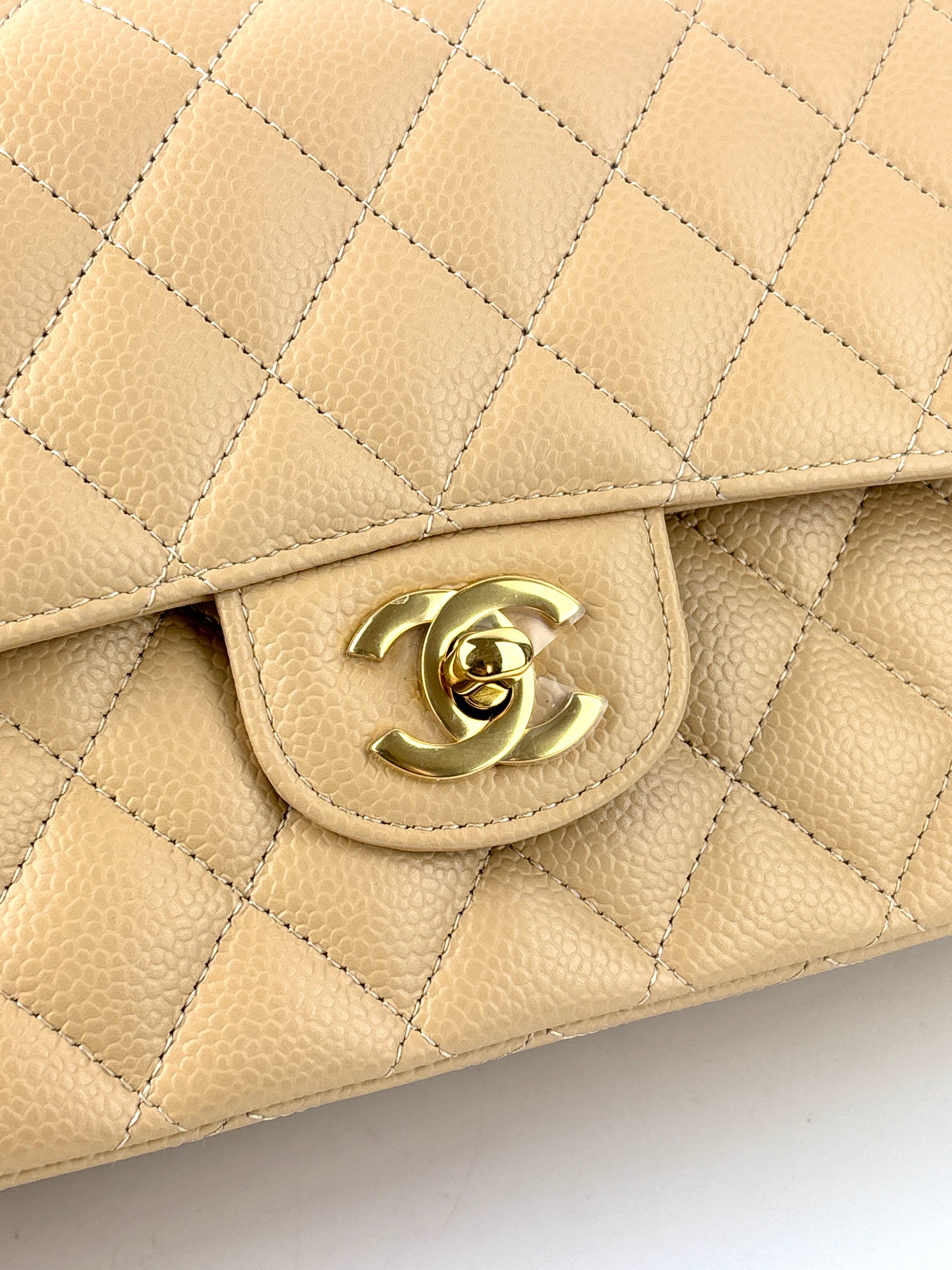 Classic Flap Medium Beige Caviar GHW - Glampot