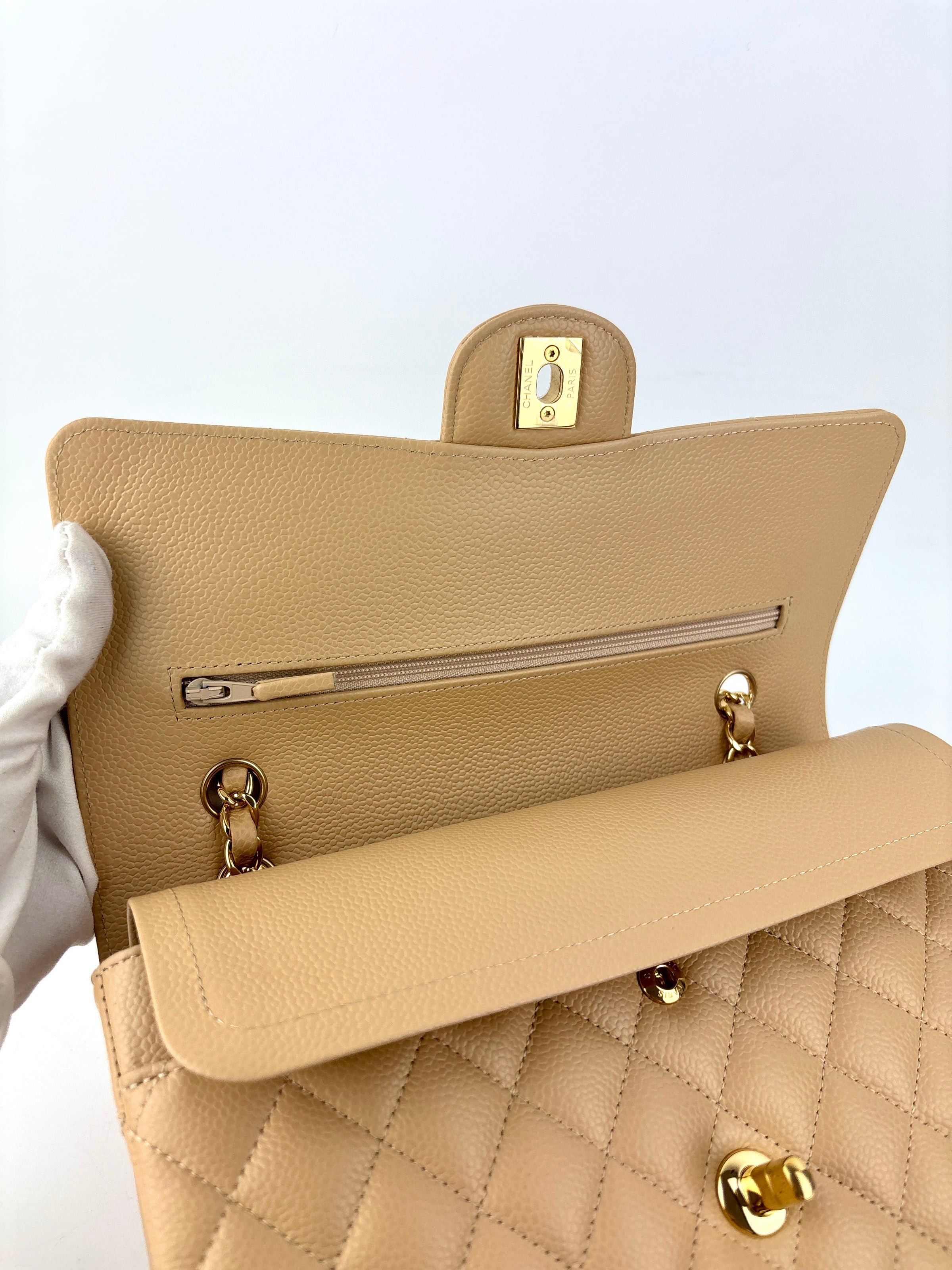 Classic Flap Medium Beige Caviar GHW - Glampot