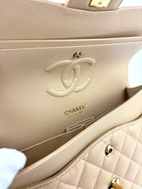 Classic Flap Medium Beige Caviar GHW - Glampot