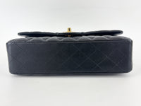 Classic Medium Flap Lambskin Black GHW