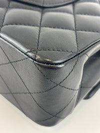 Classic Medium Flap Lambskin Black GHW