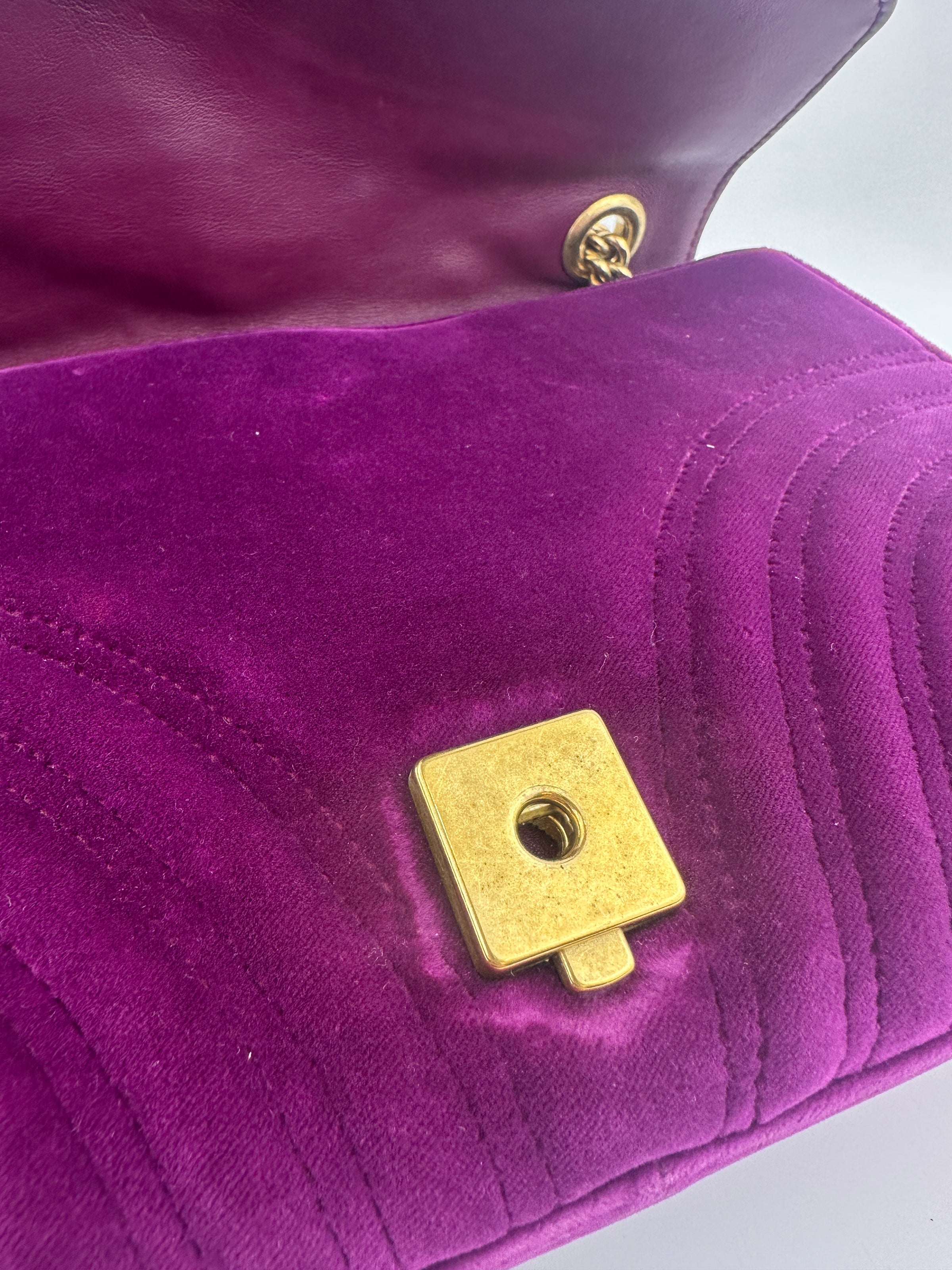 Marmont Medium Purple Quilted Velvet Bag