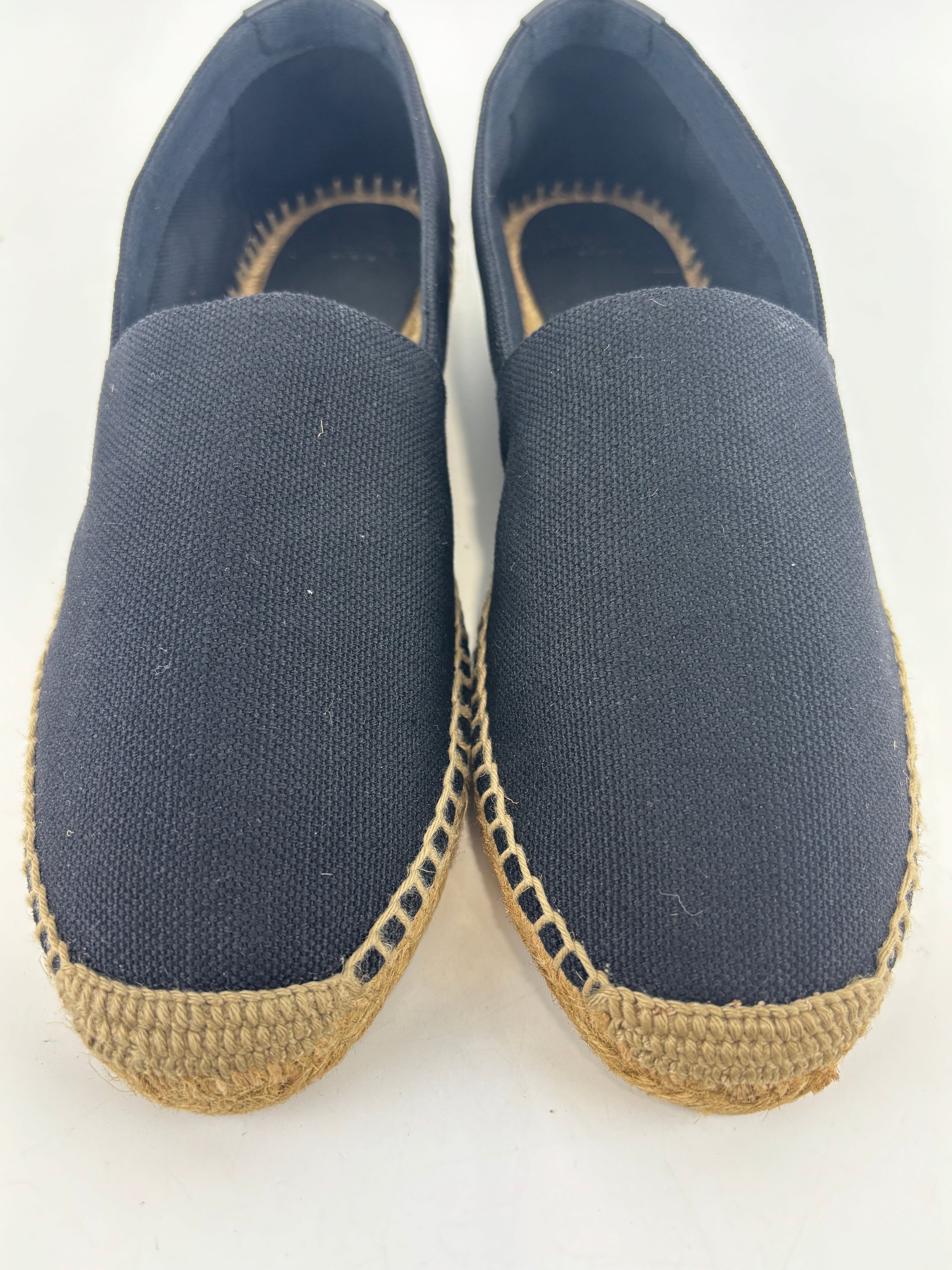 Signature Embroidered Espadrilles in Black Size 40
