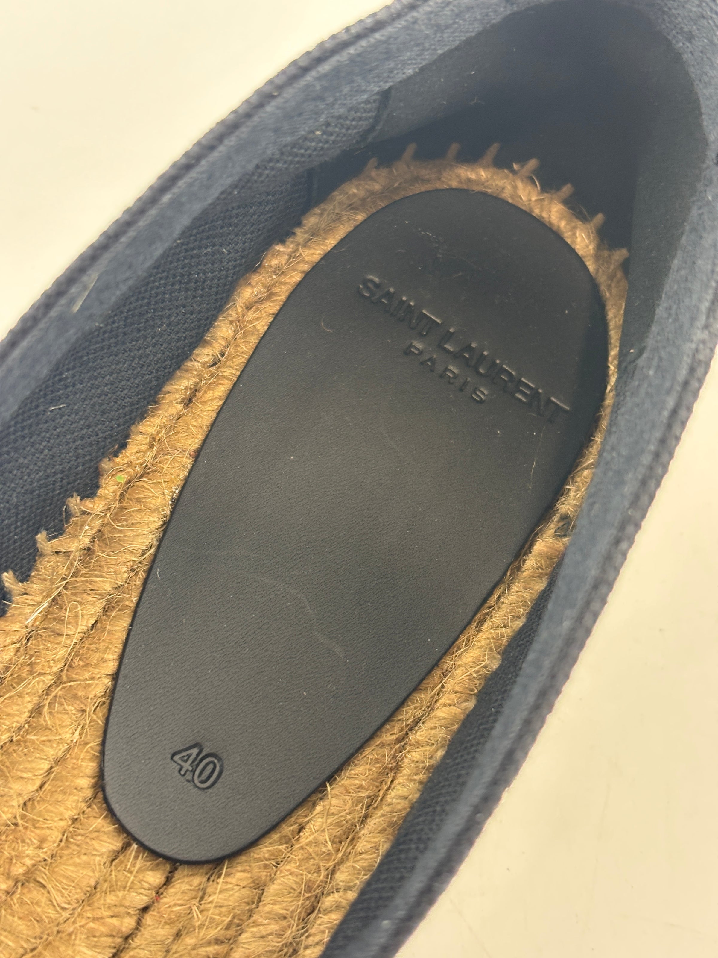 Signature Embroidered Espadrilles in Black Size 40