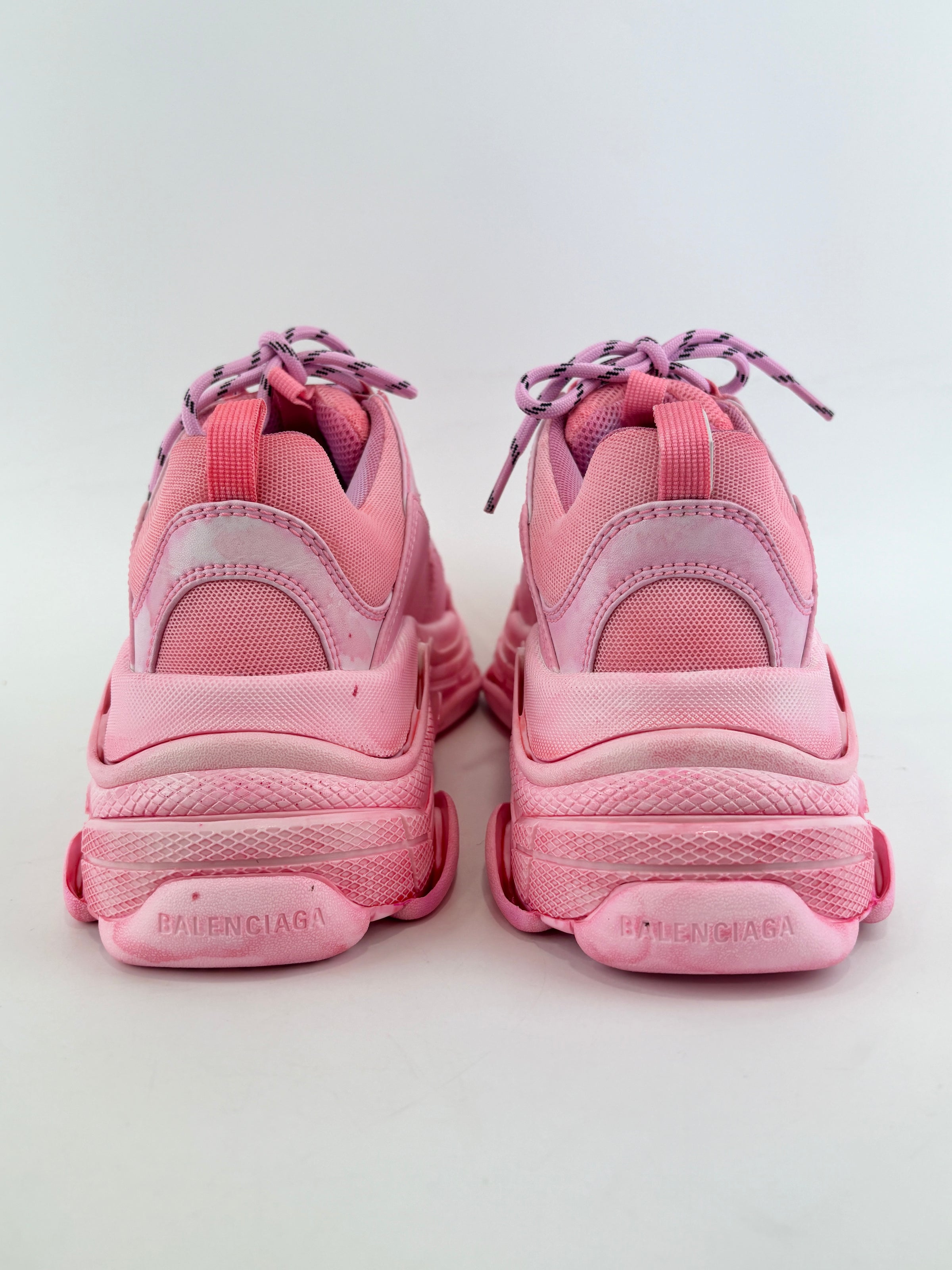 Triple S DIY Sneakers in Pink Size 40