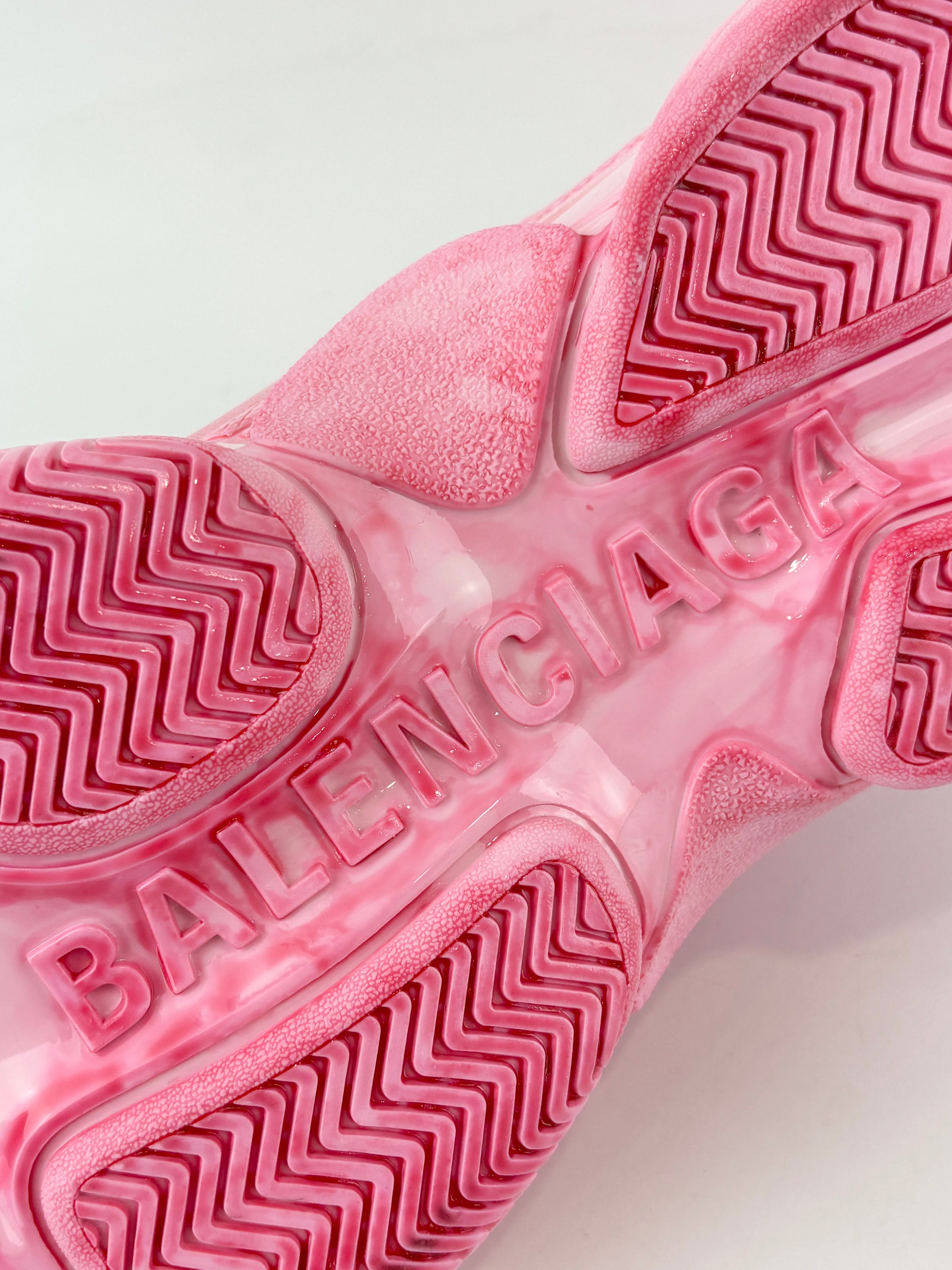 Triple S DIY Sneakers in Pink Size 40