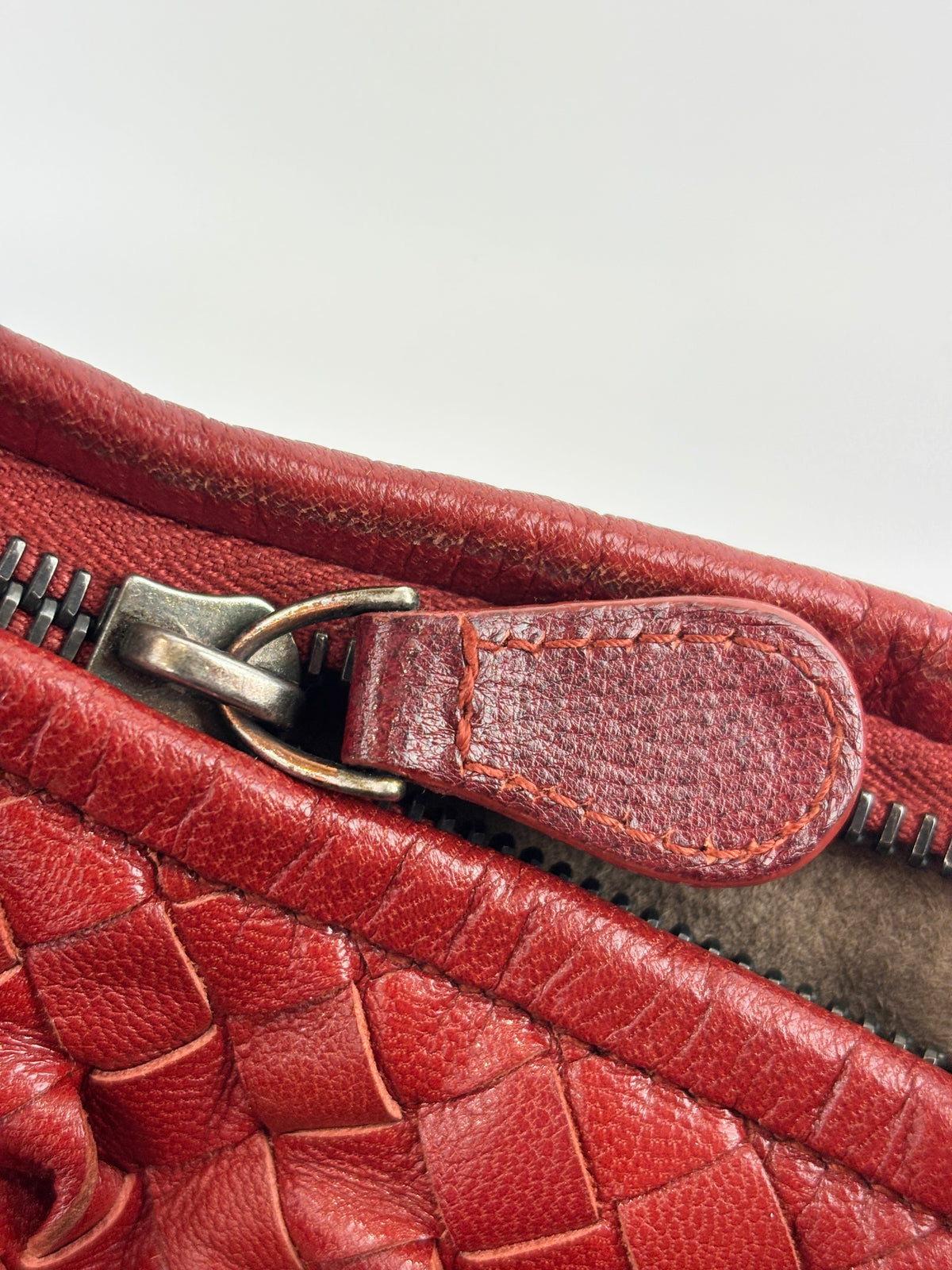 Uluru Red Tornabuoni Goatskin Leather Veneta Vintage Hobo