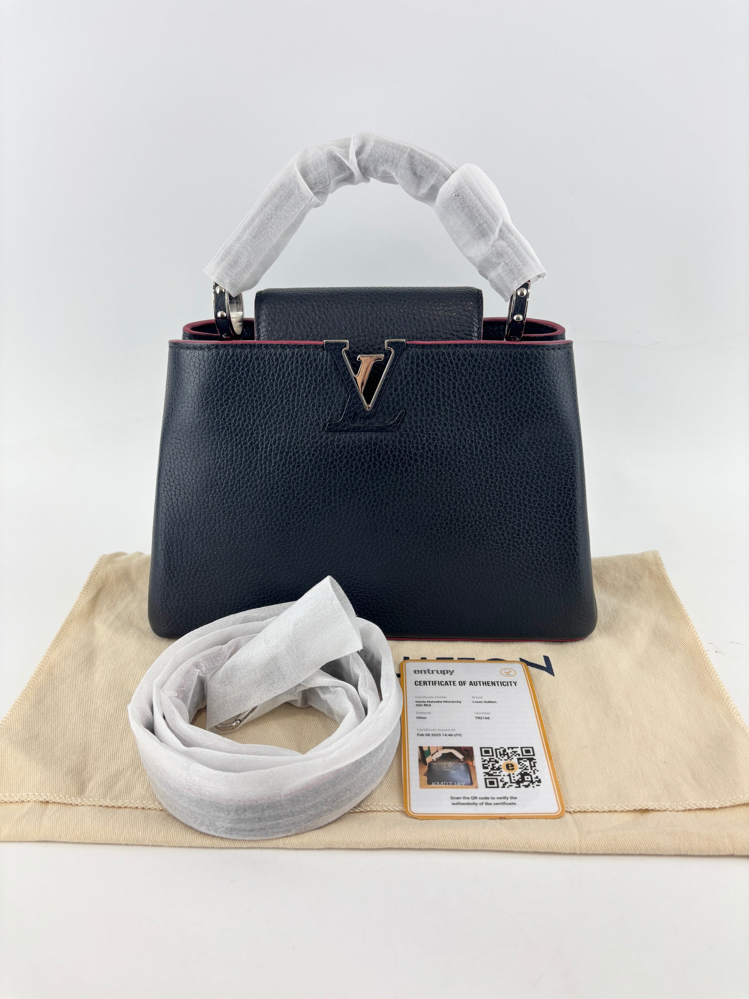 Capucines BB Navy Blue Taurillon Leather