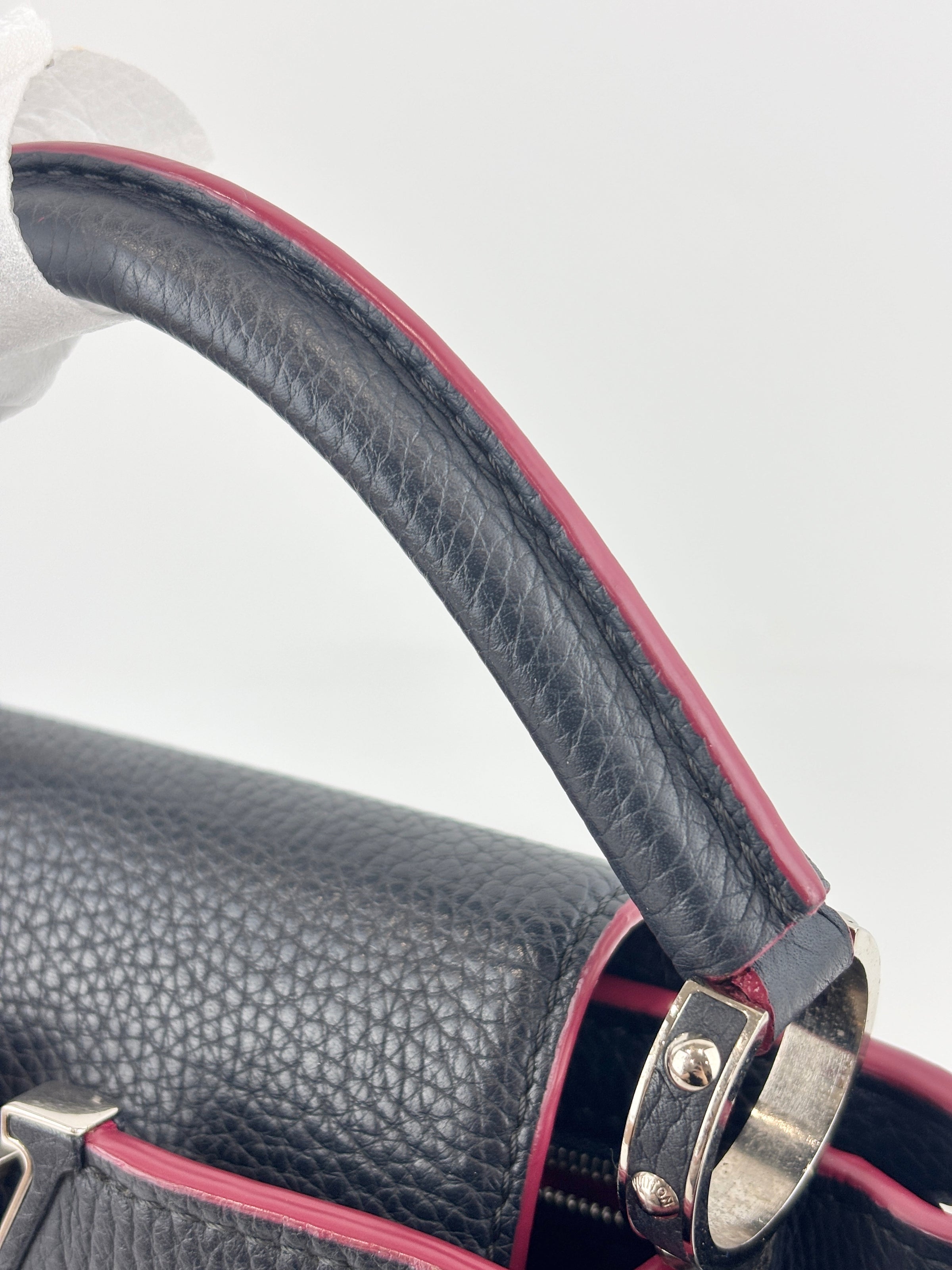 Capucines BB Navy Blue Taurillon Leather