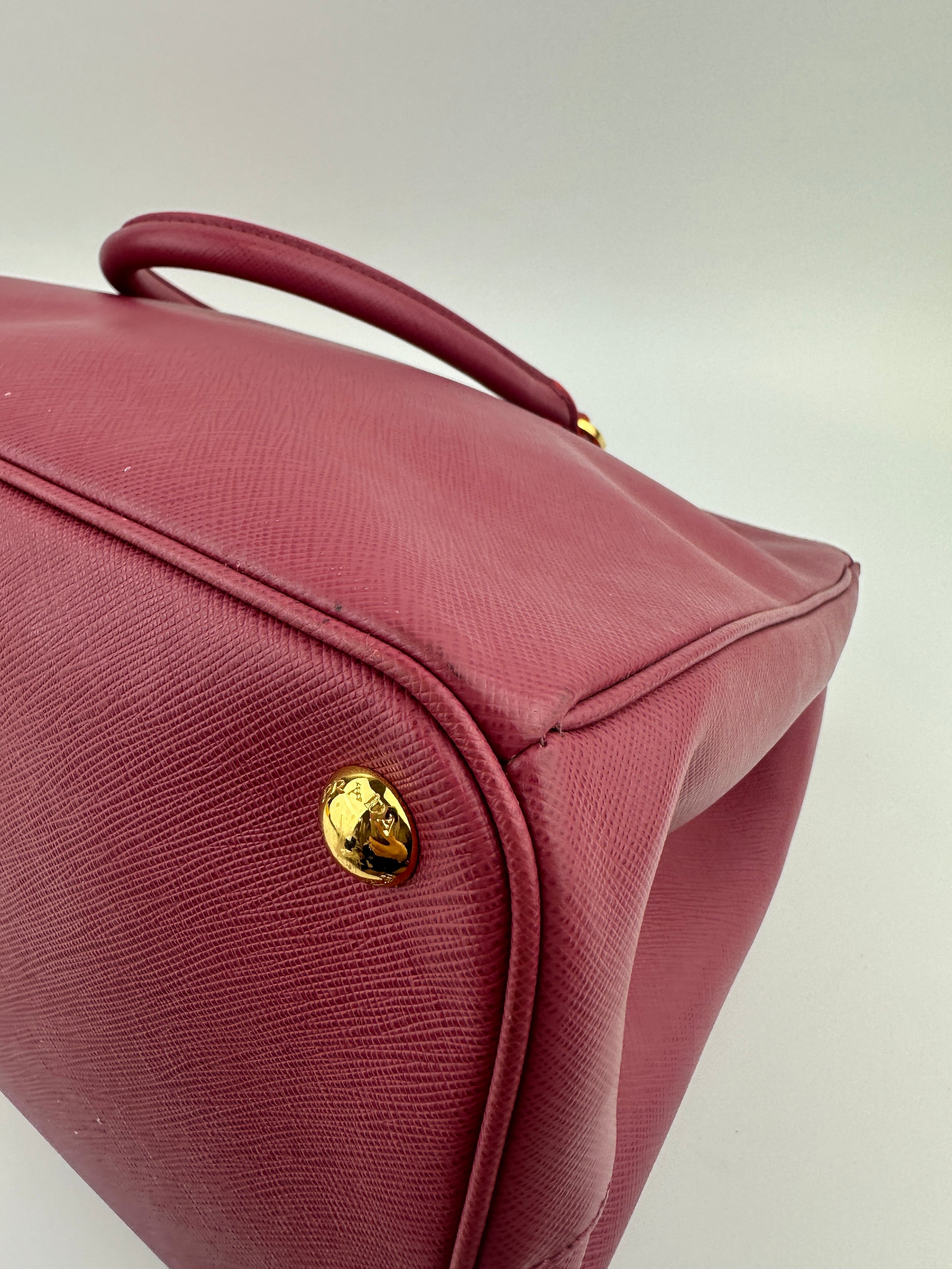 BN1786 Large Saffiano Lux Double Zip Pink Tote Bag