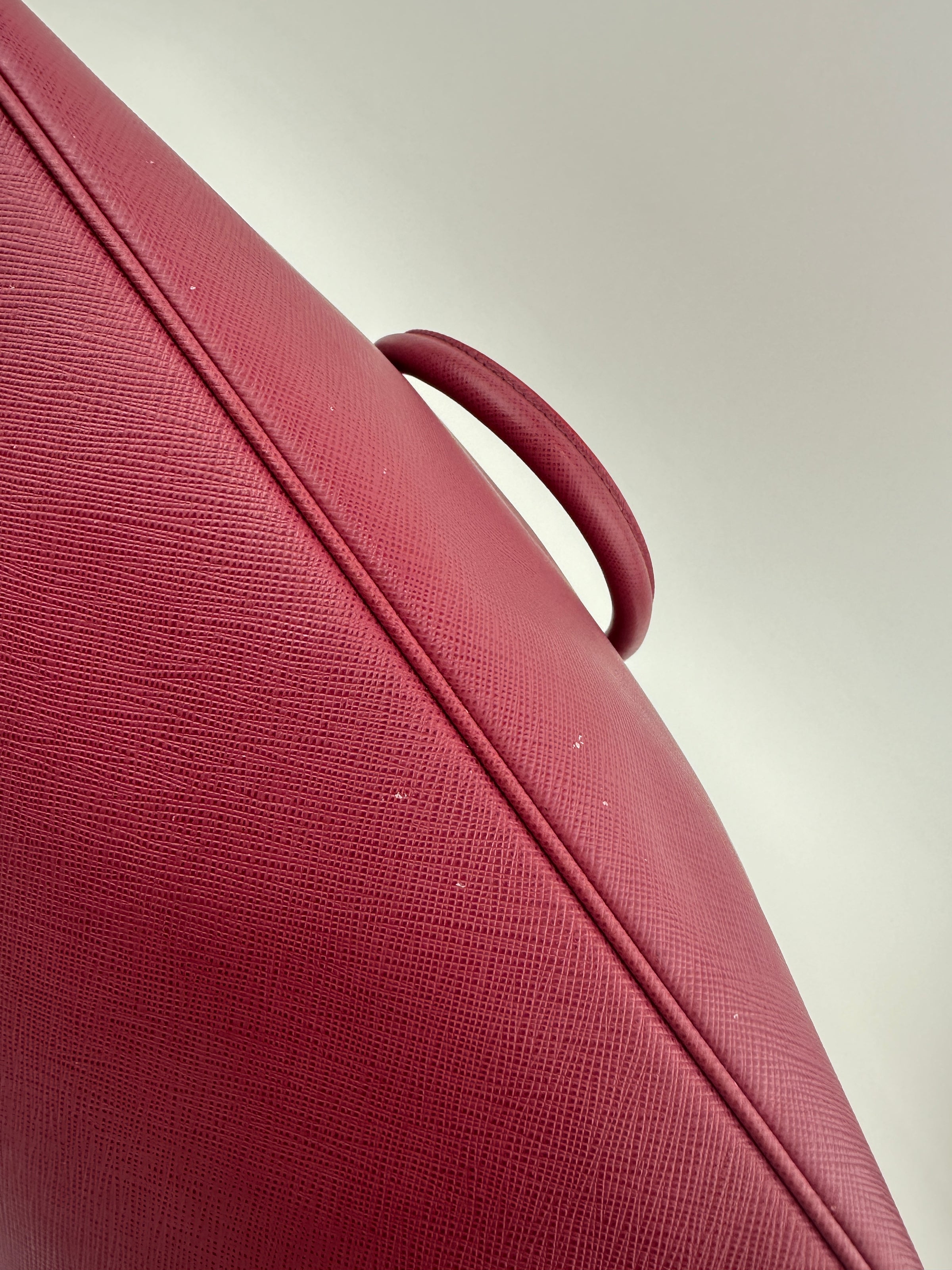 BN1786 Large Saffiano Lux Double Zip Pink Tote Bag