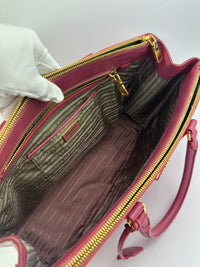 BN1786 Large Saffiano Lux Double Zip Pink Tote Bag