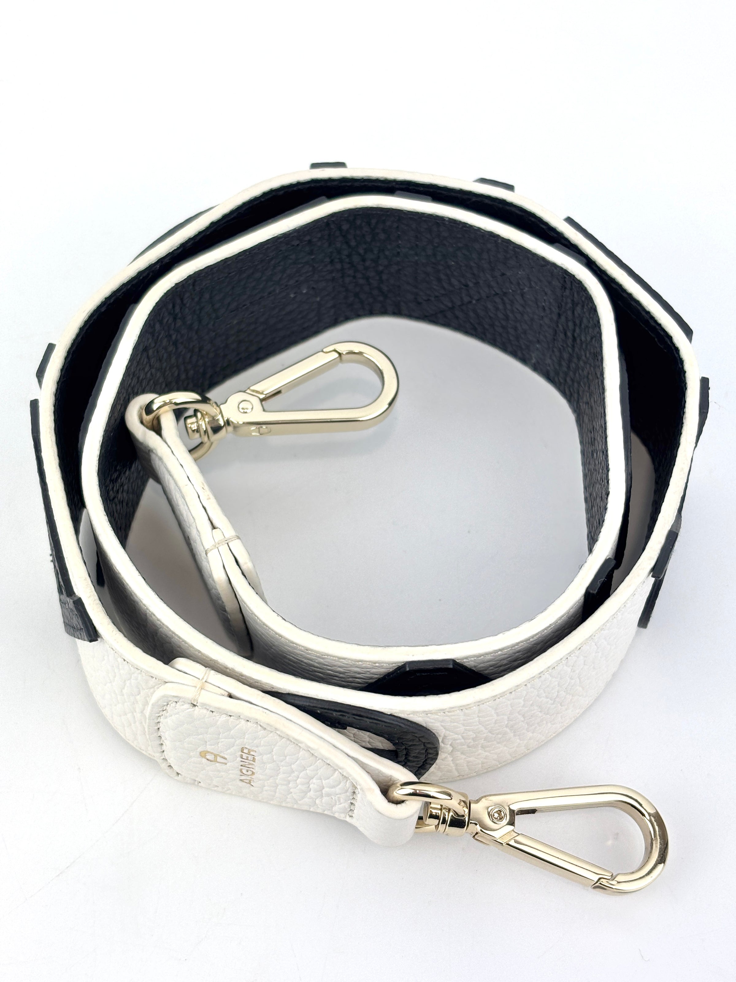 Logo Shoulder Strap in Black / White
